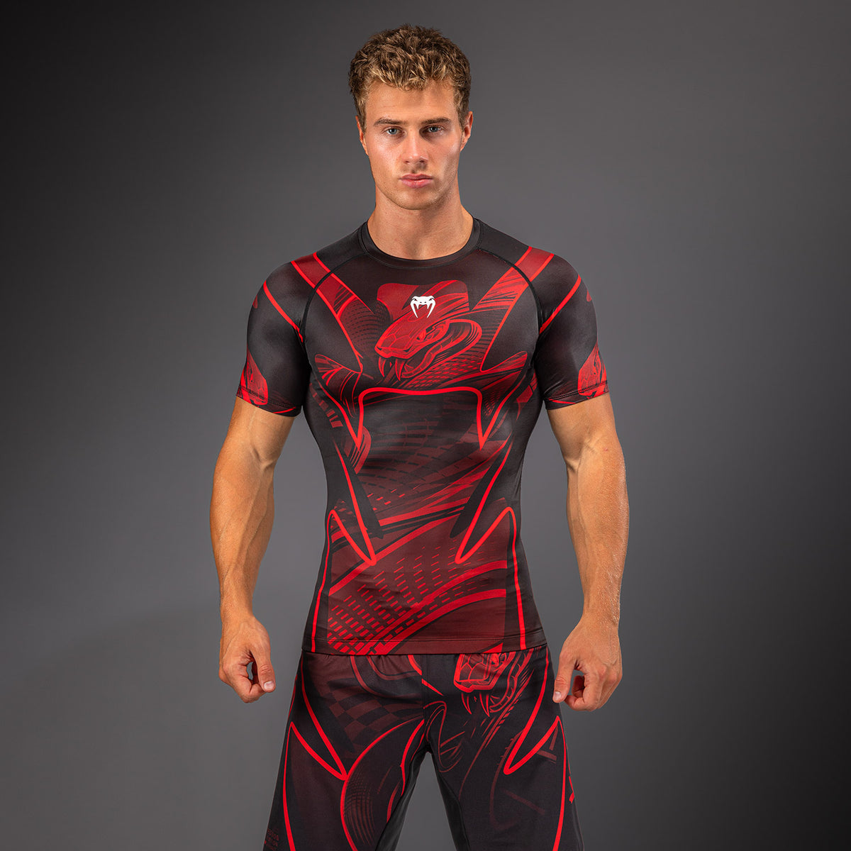 Venum Crimson Viper 2.0 短袖防磨衣 - 黑色/红色