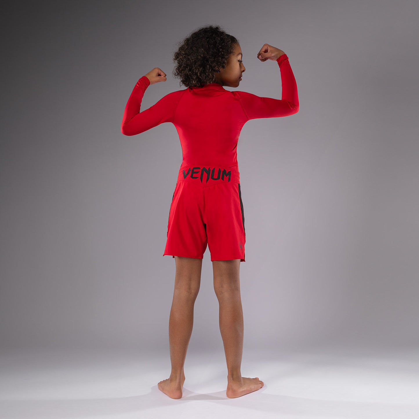 Venum Light 儿童格斗短裤 – 樱桃红
