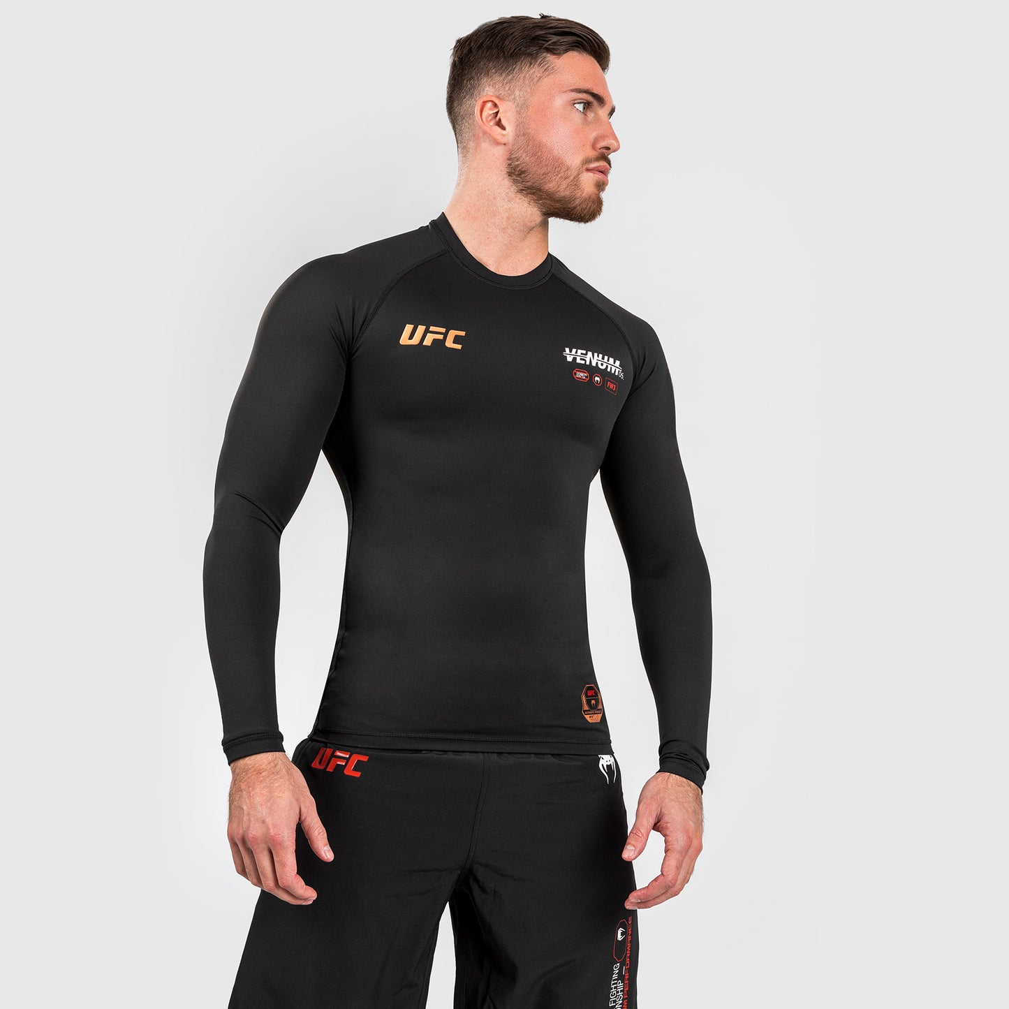 UFC Adrenaline by Venum Fight Week 男士长袖紧身防磨衣 – 黑色