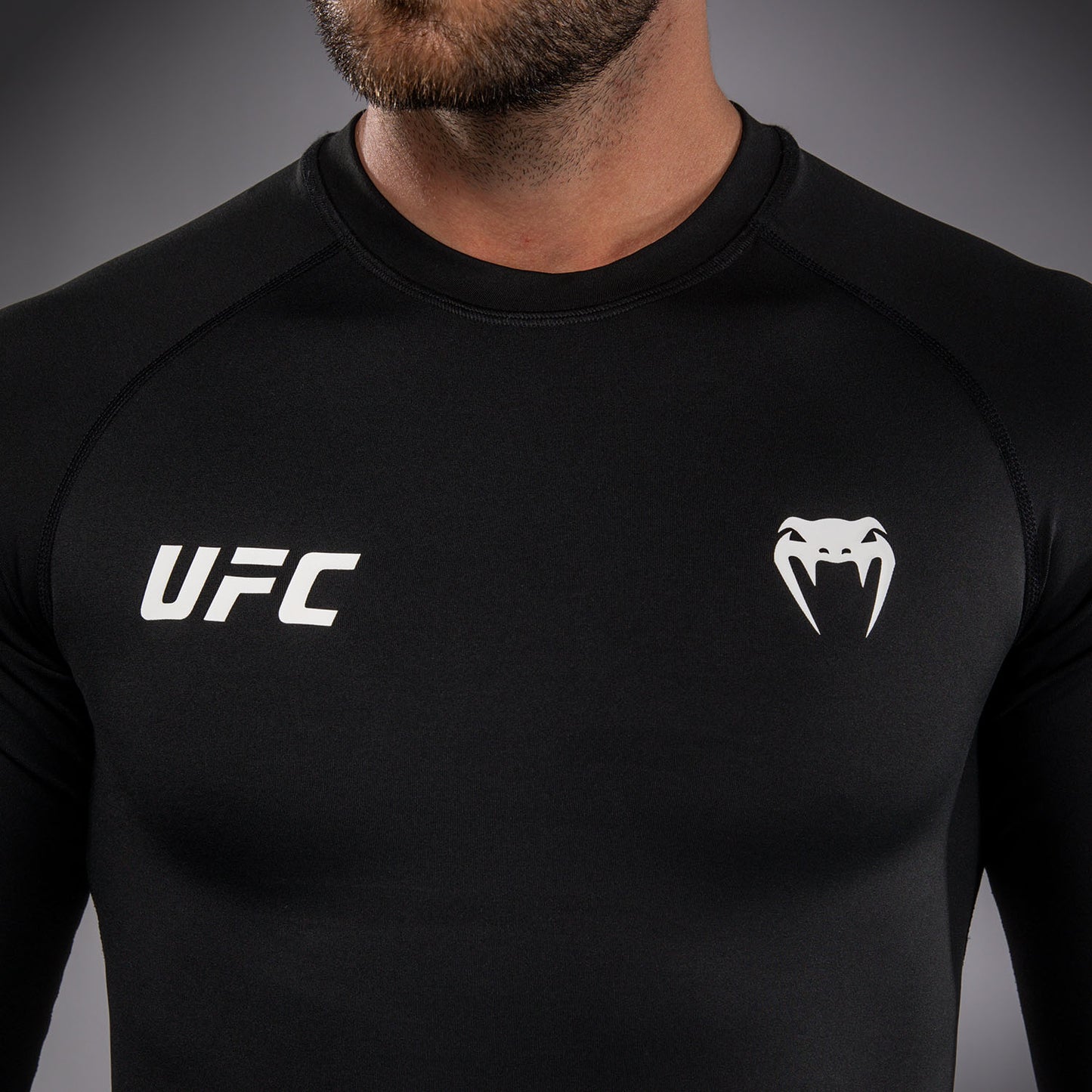 Venum UFC Unity by Venum Authentic Fight Week 男子功能长袖紧身防磨衣 - 黑色