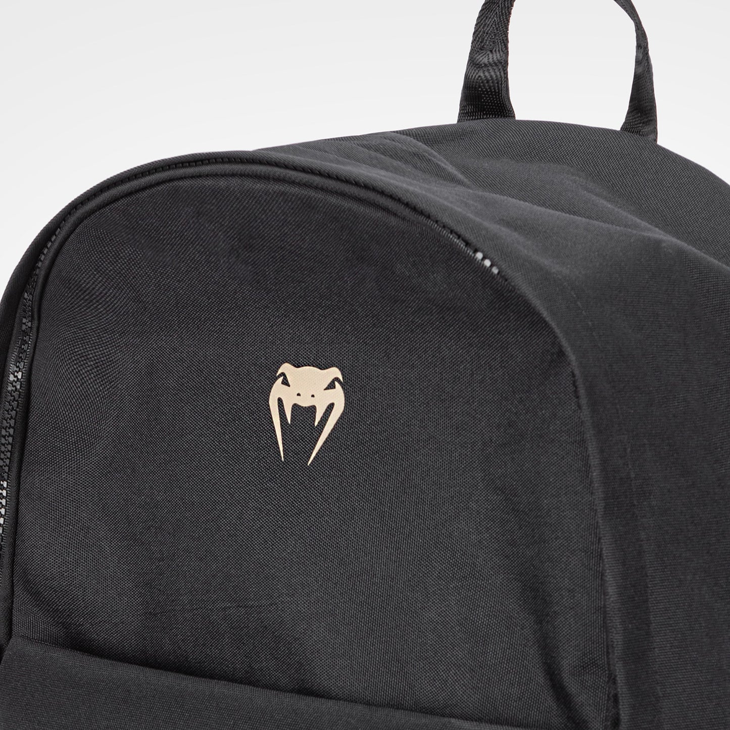 Venum Evo 2 Light 背包 (20-25L) – 黑色/沙色