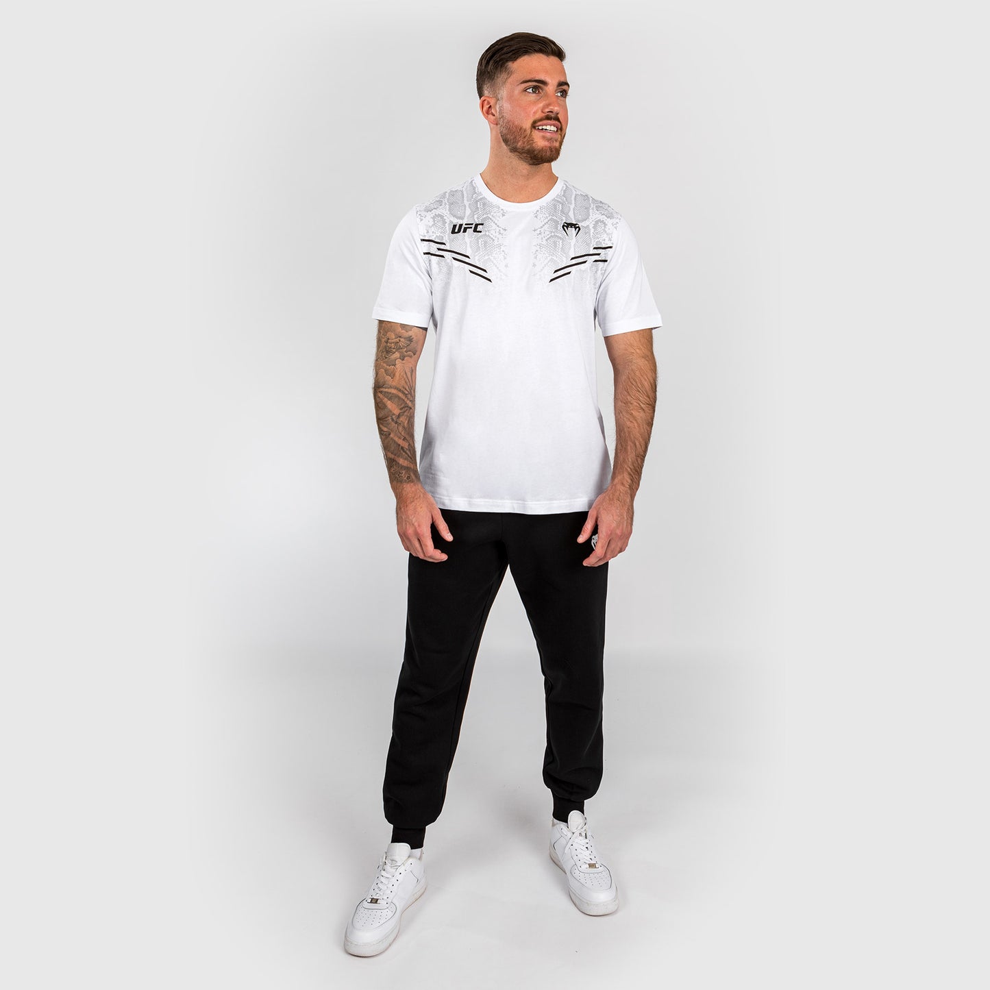 UFC Adrenaline by Venum Replica 男士短袖T恤 – 白色