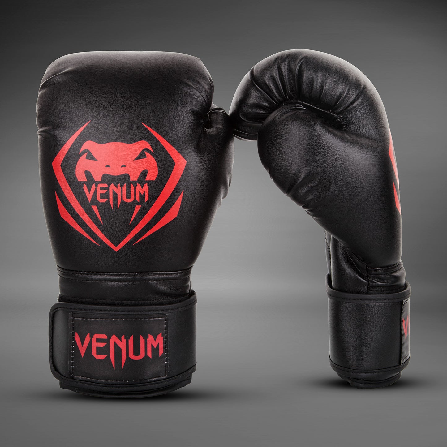 Venum Contender 拳击手套 – 黑色/红色