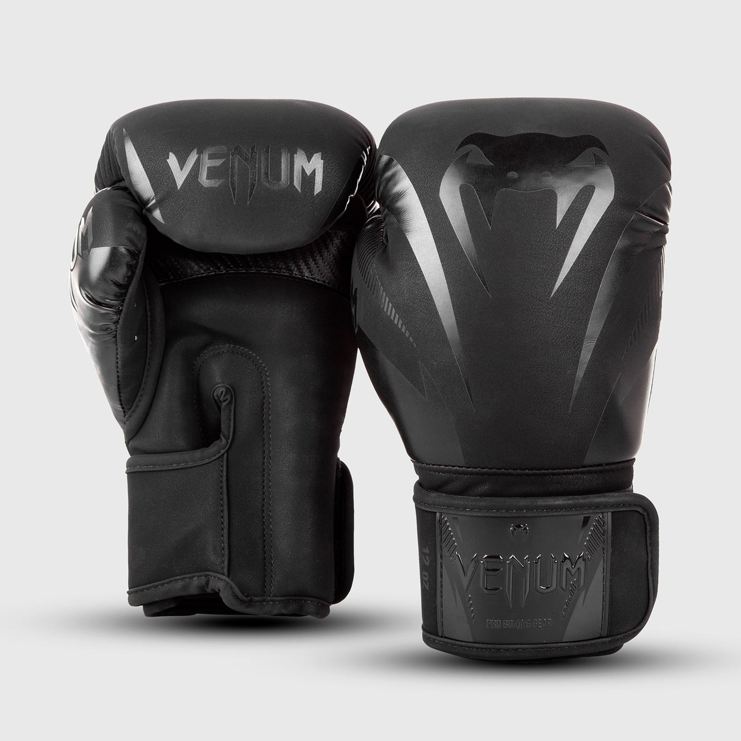 Venum Impact 拳击手套