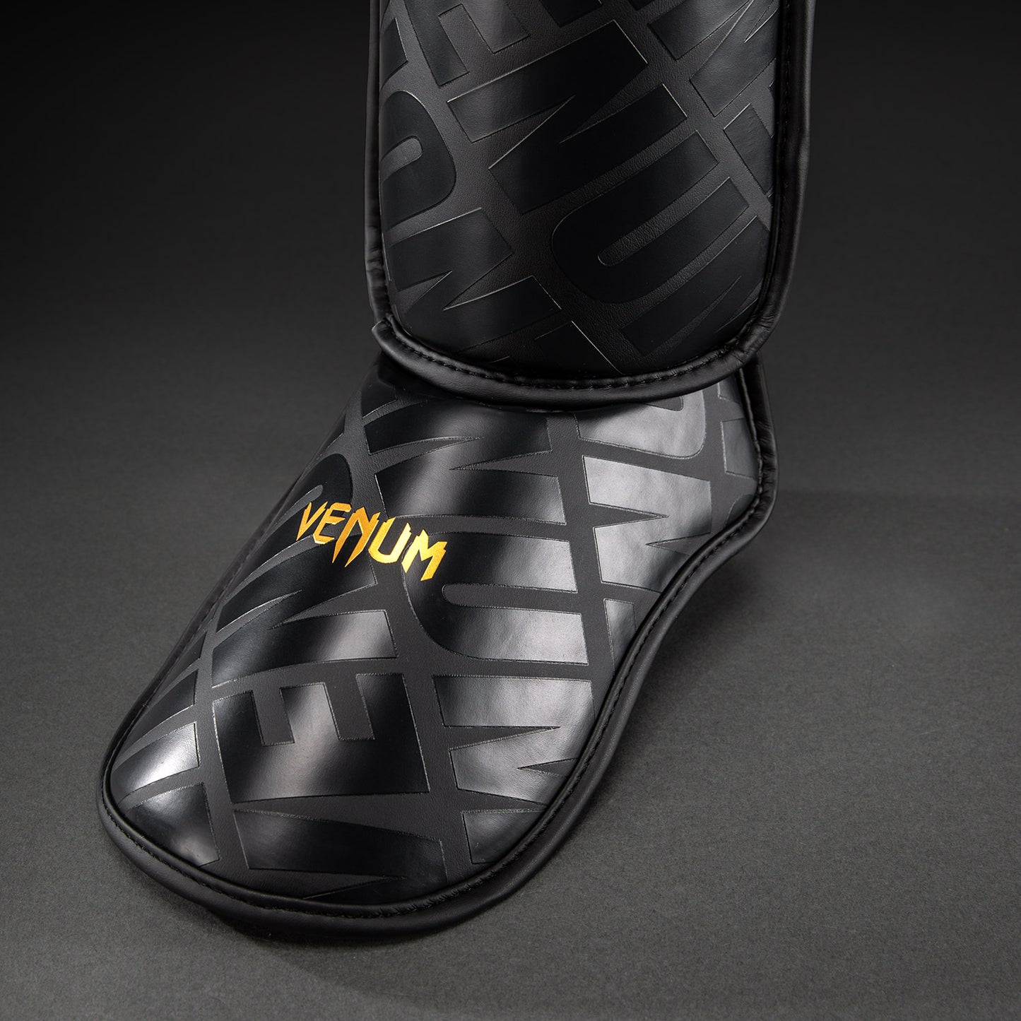 Venum Contender 1.5 XT 3D 护胫 - 黑色/金色