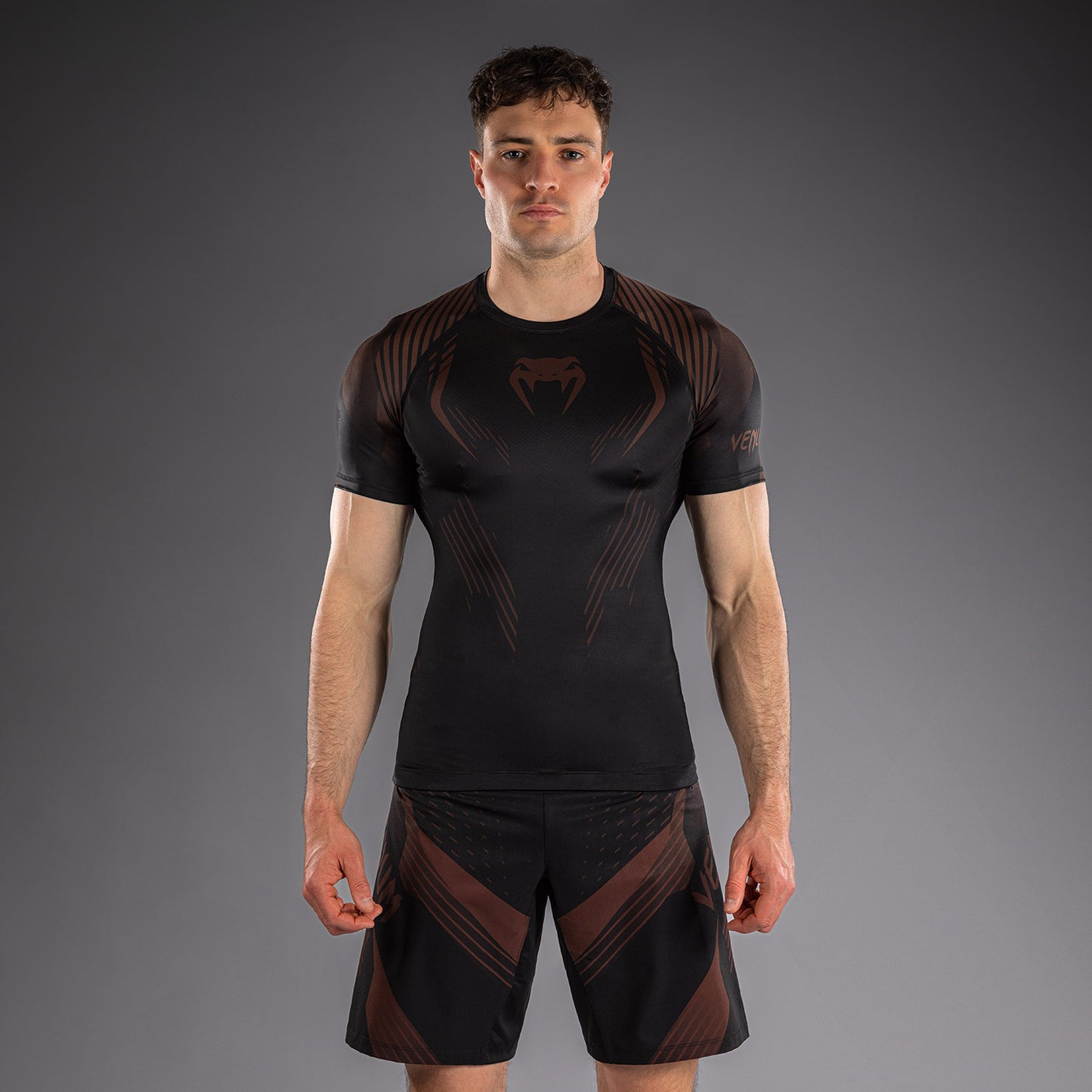 NO-GI 6.0 短袖紧身防磨衣 – 黑色/棕色