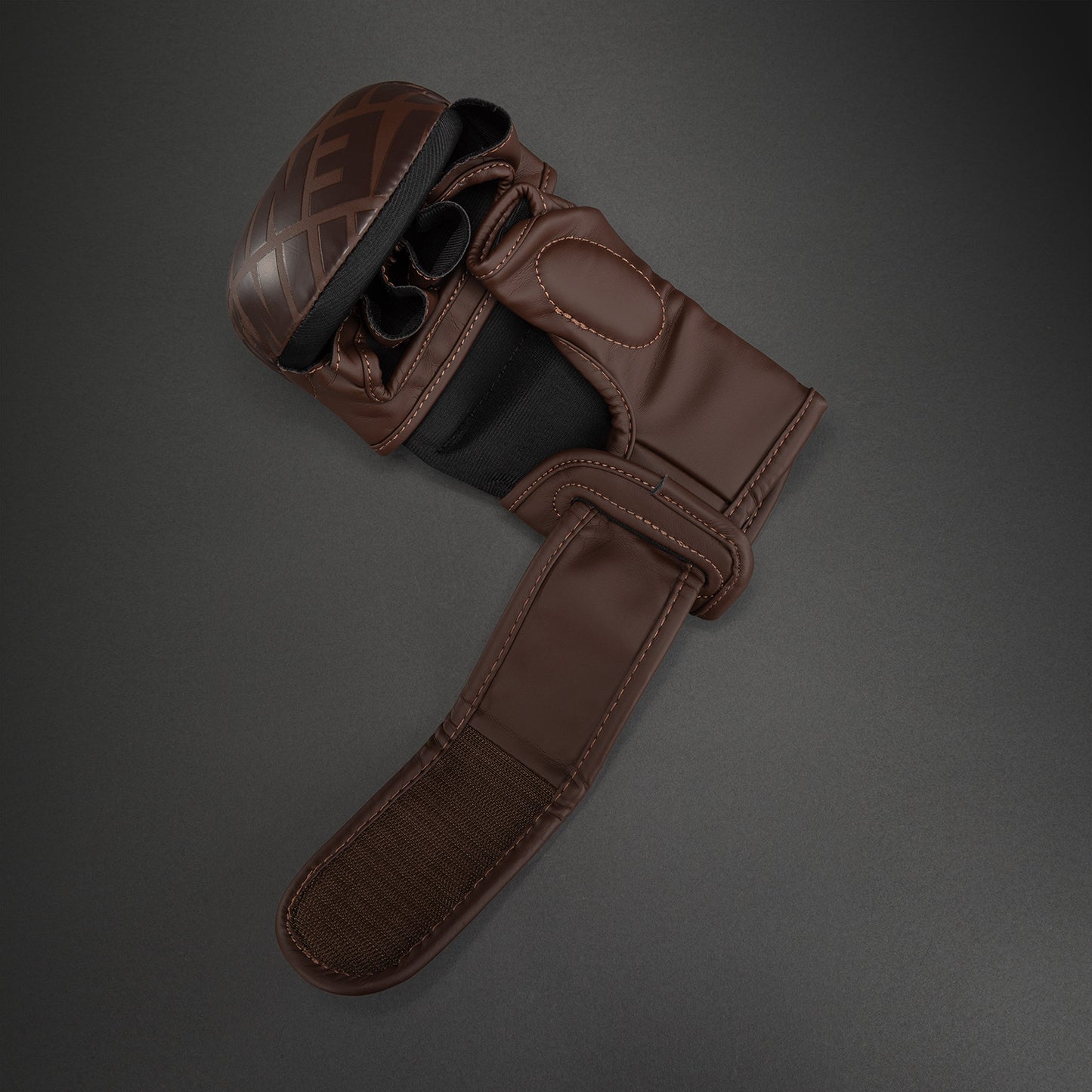 Venum Contender 1.5 XT 3D 实战手套 - 深棕色