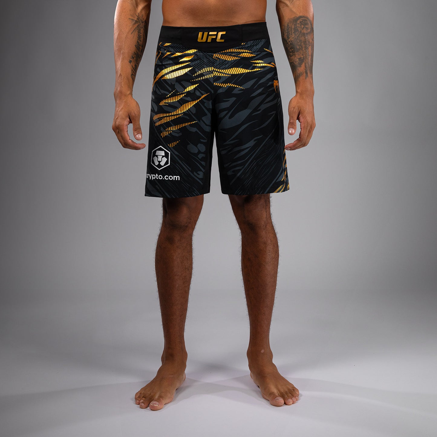 UFC Fusion by Venum Authentic Fight Night 男士格斗短裤 – 长款 – Champion
