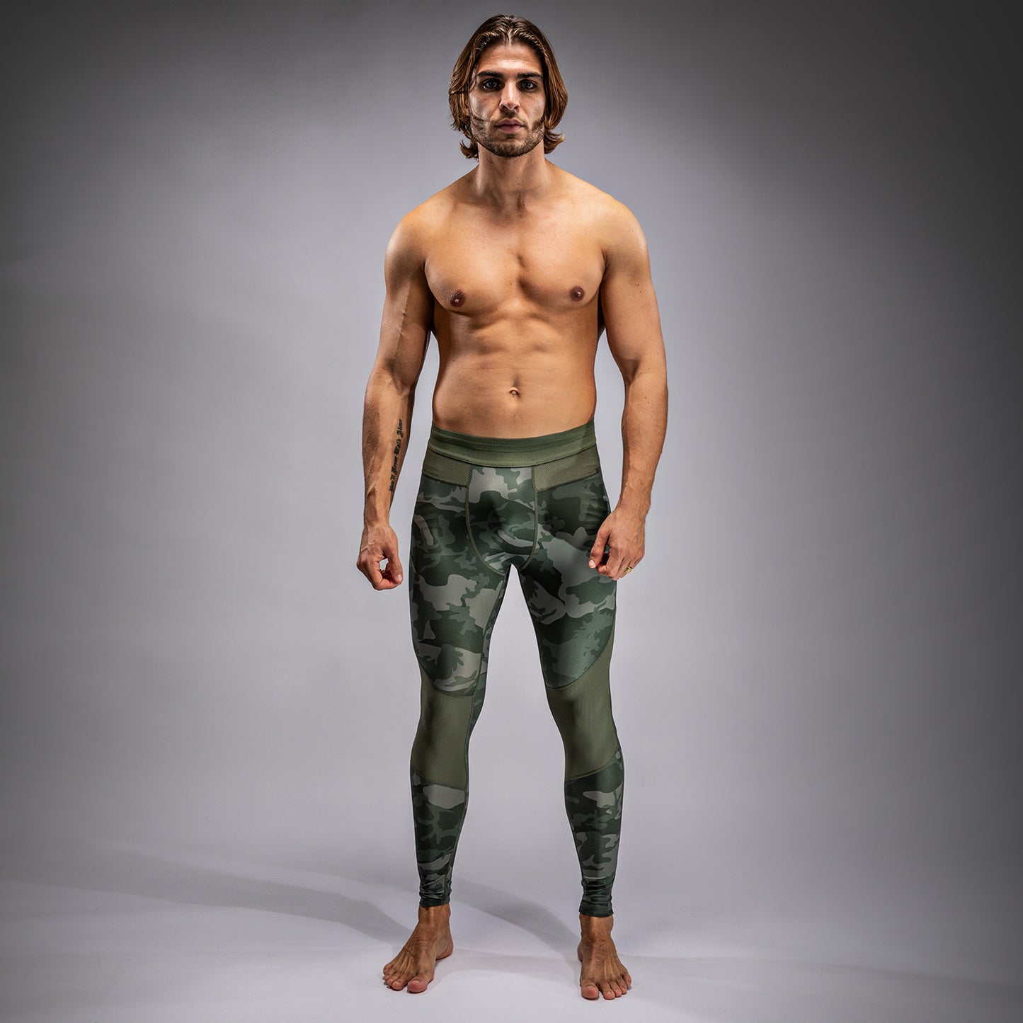 Venum G-Fit Air 男士紧身裤 – 军绿色迷彩