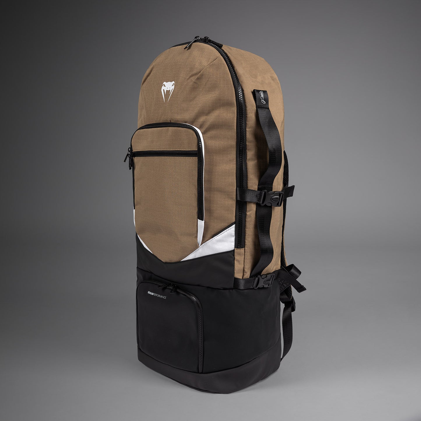 Venum Evo 2 Xtrem 背包 (50-63L) – 沙丘色