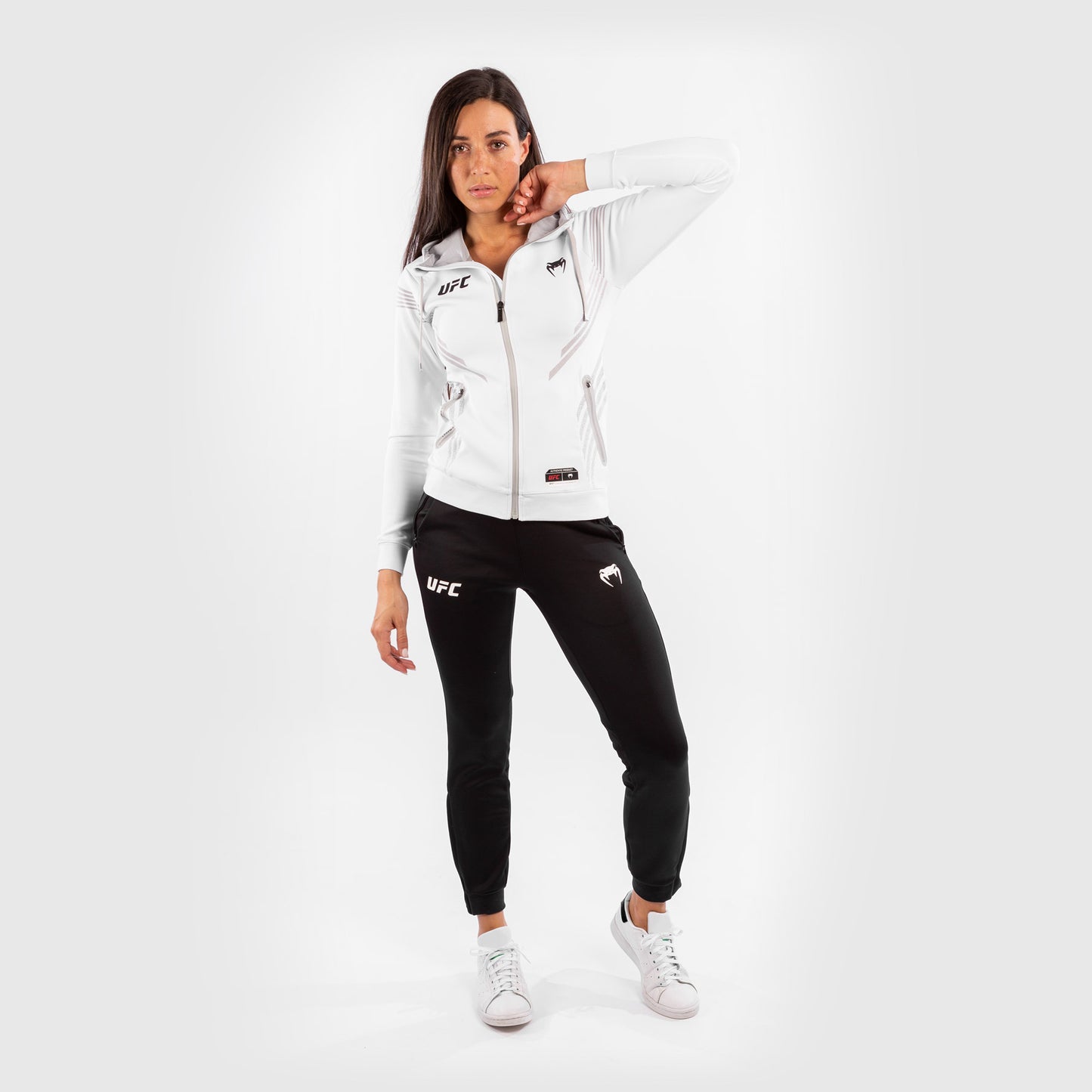 UFC Venum Authentic Fight Night 女士款长裤 – 黑色