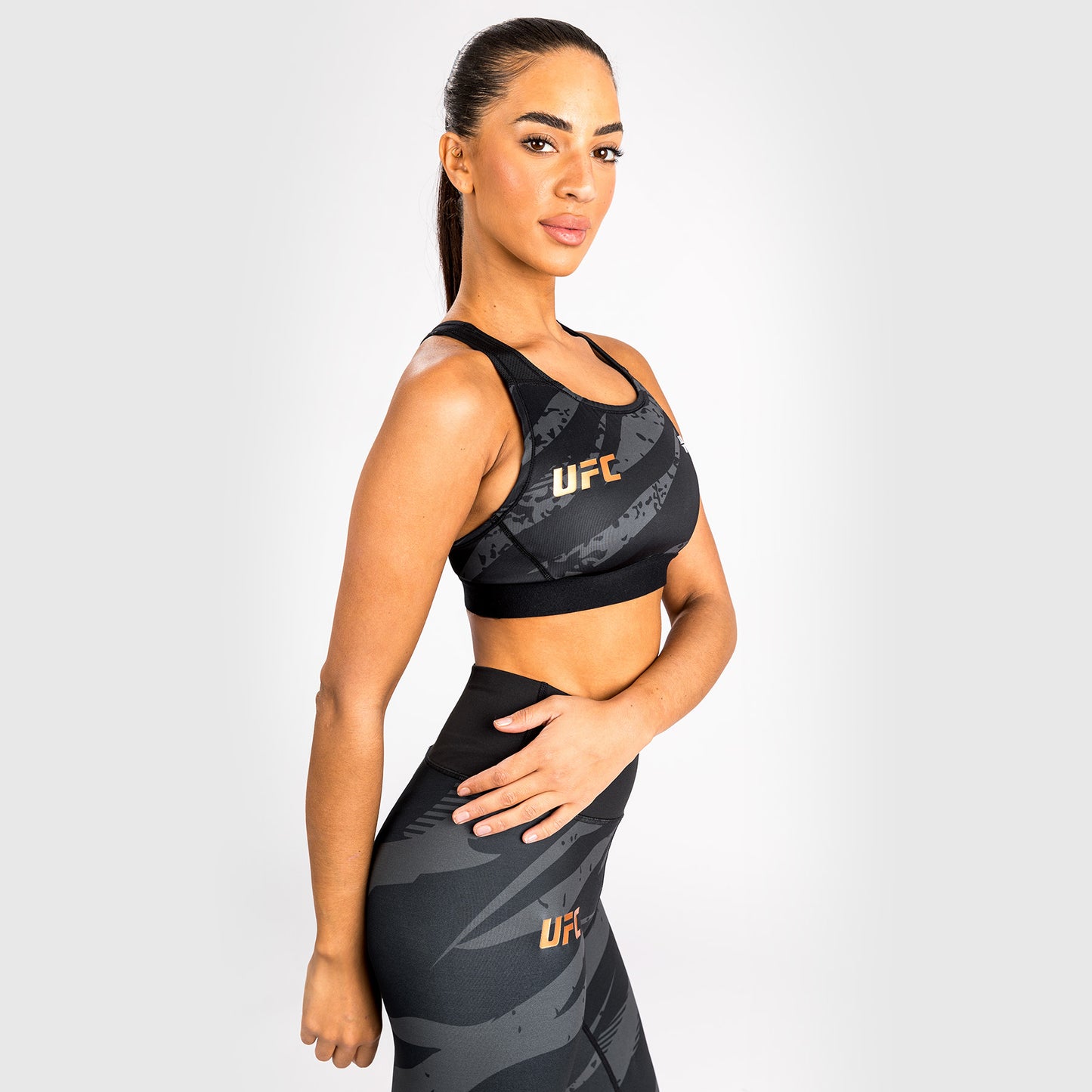UFC Adrenaline by Venum Fight Week 女士运动内衣 – 城市迷彩