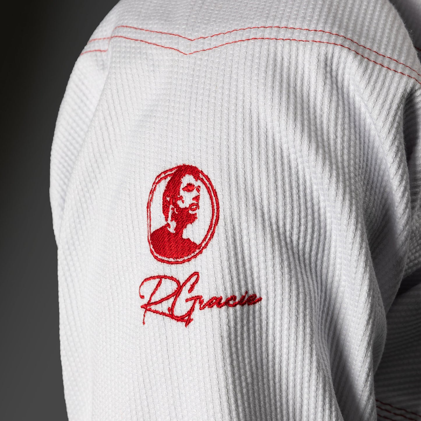Venum X Roger Gracie Academy 柔术服 – 白色/红色