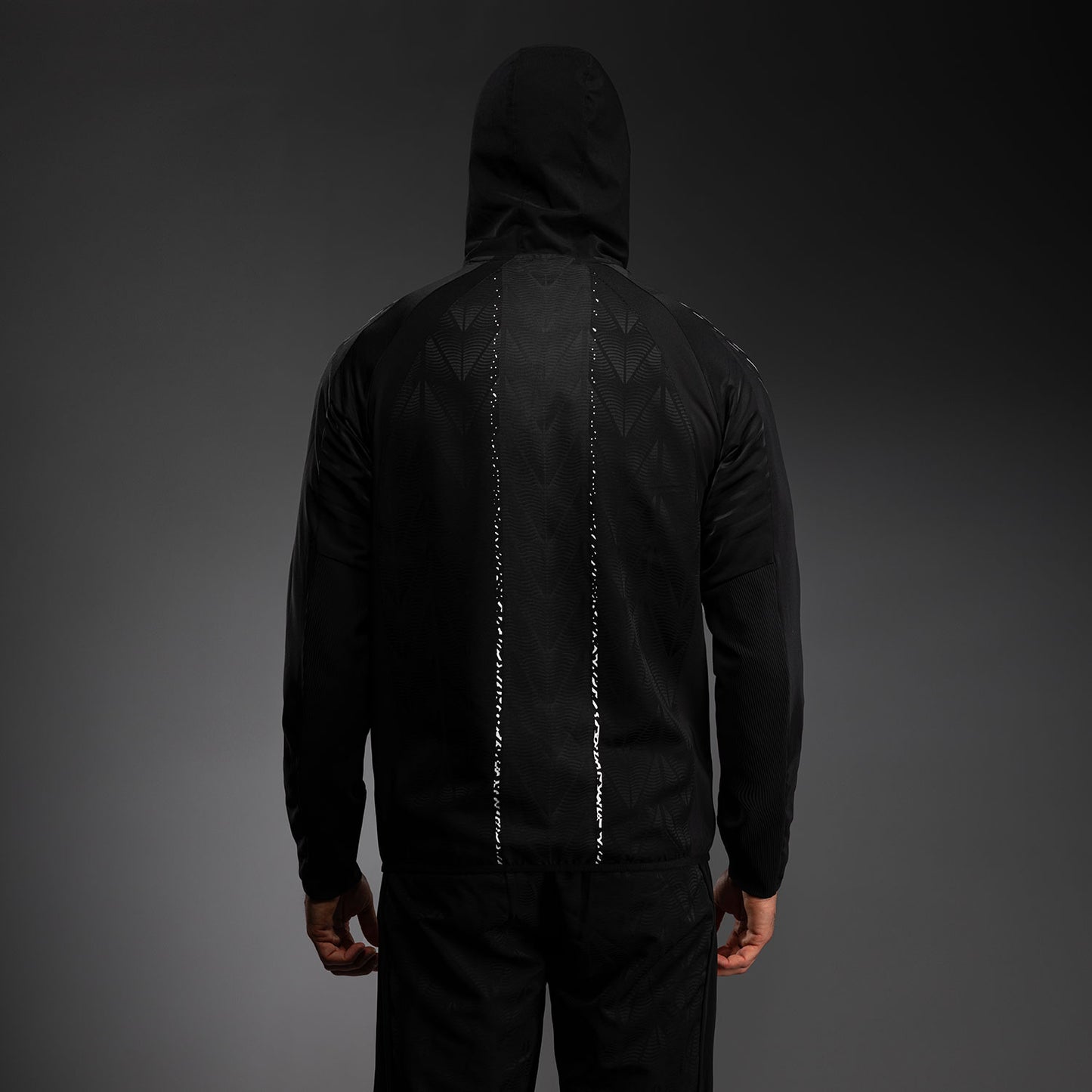 Men’s UFC Zenith by Venum 黑色 Authentic格斗夜出场连帽衫