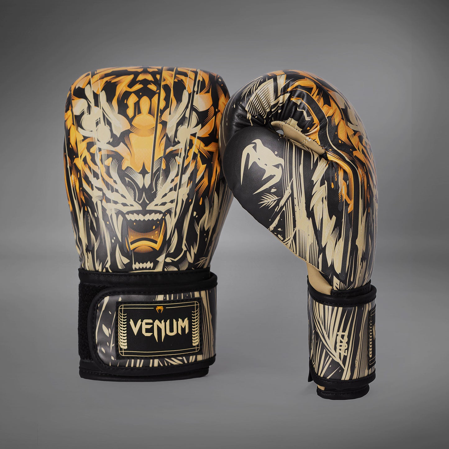 Venum Tiger 拳击手套 – 黑色/荧光橙
