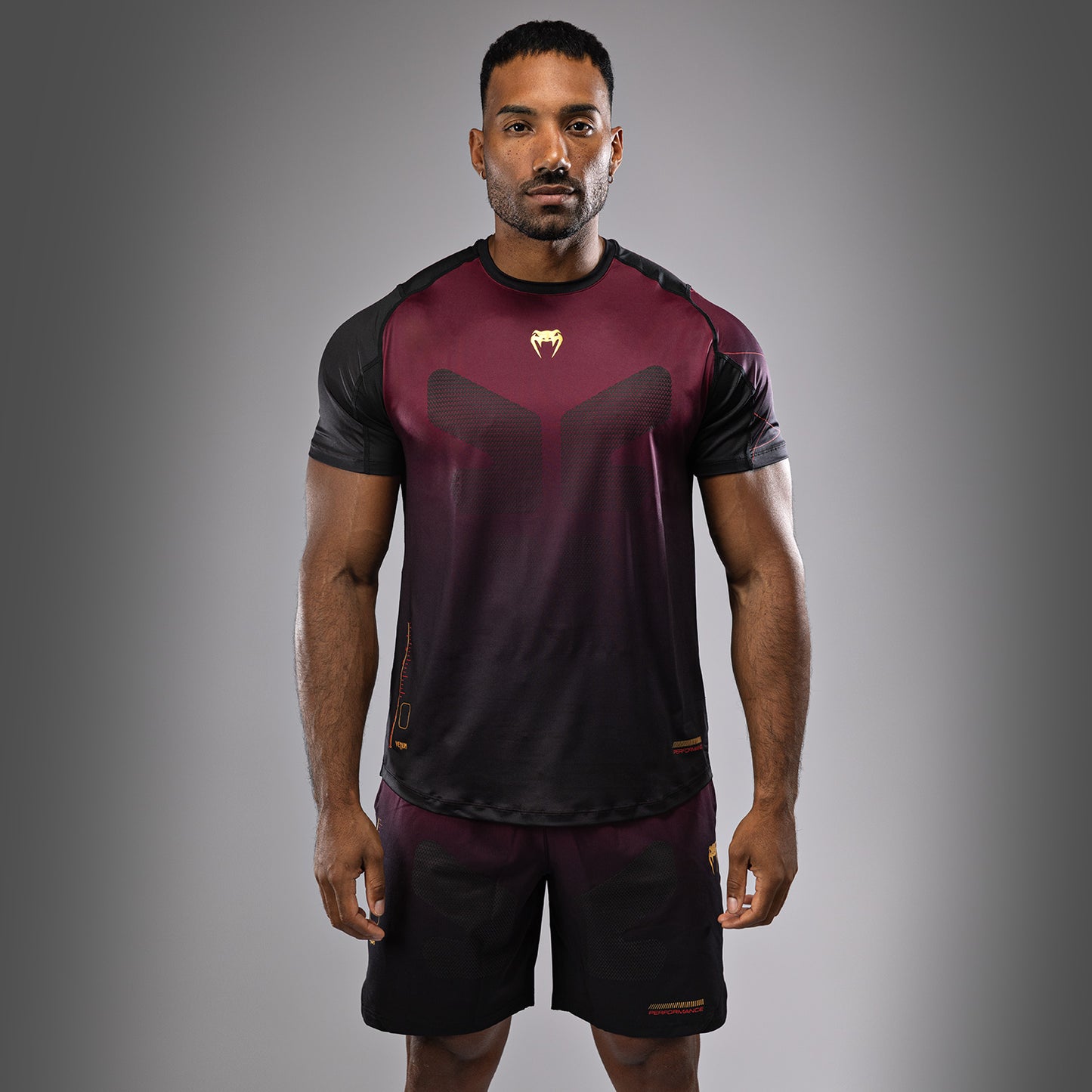 Venum Tactical XT Dry Tech T恤 – 黑色/酒红色/金色