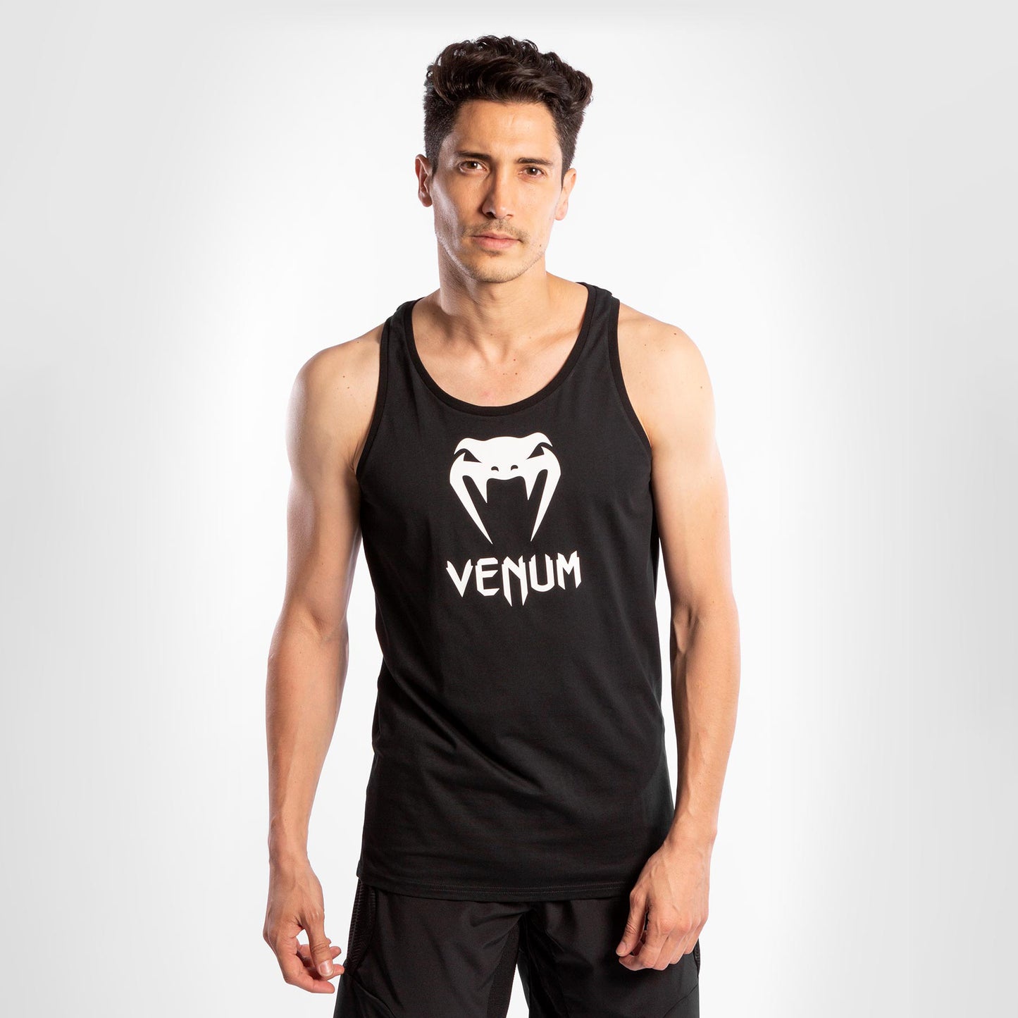 Venum Classic背心–黑色