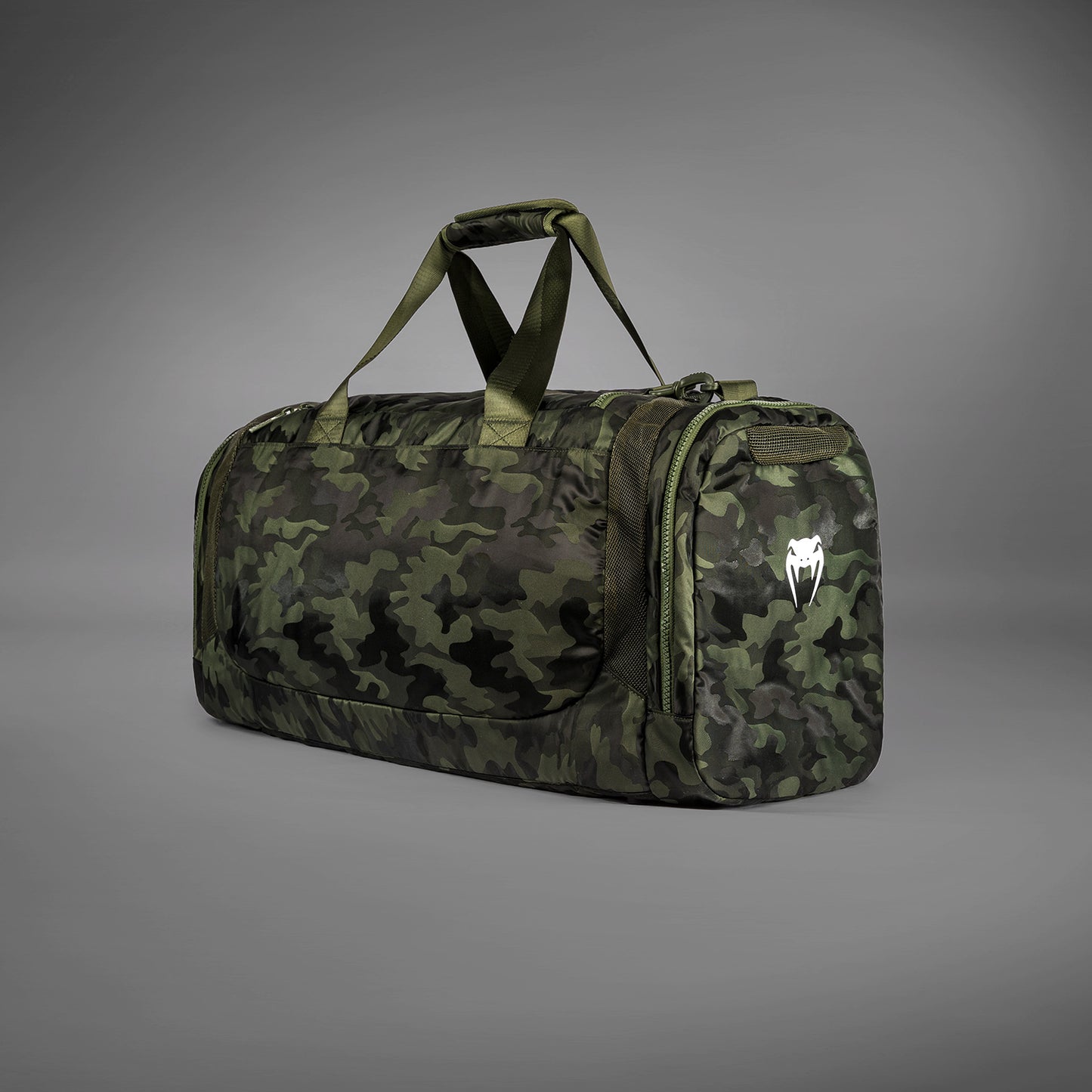 Venum Trainer Lite 运动包（48L）– 卡其色/迷彩色