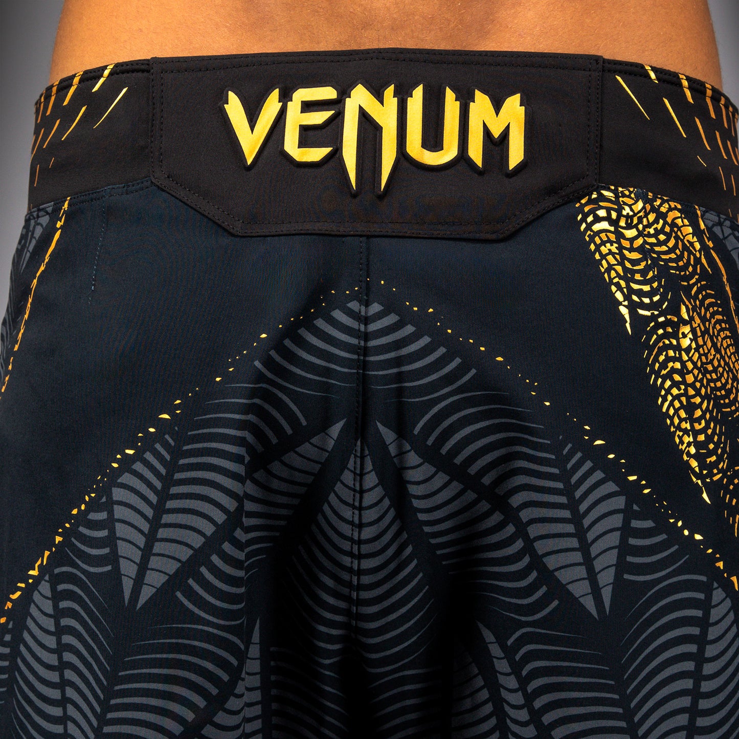 男士款UFC Zenith by Venum Champion 正品格斗夜角斗士格斗短裤