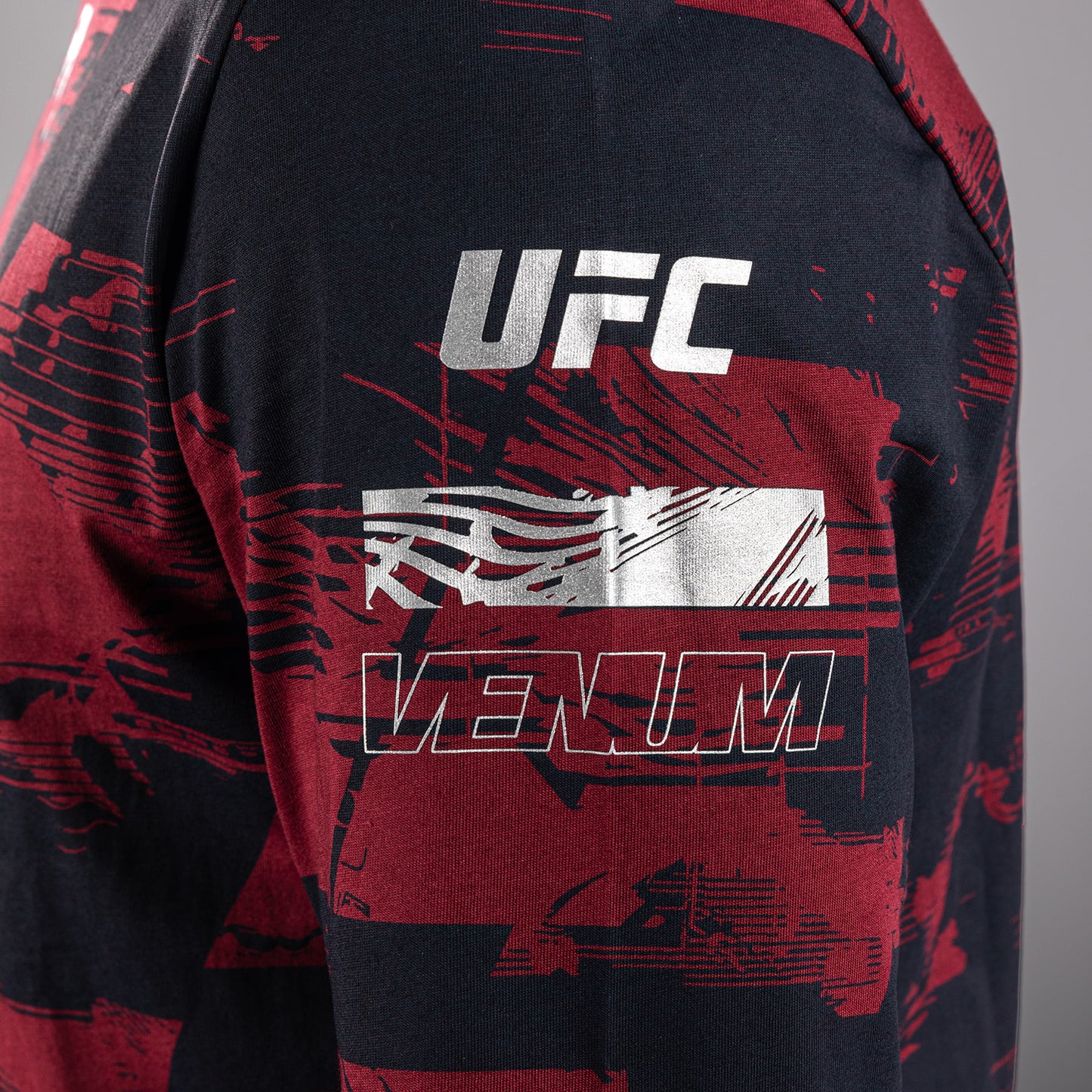 男士UFC Zenith by Venum 藏青色正品格斗周长袖T恤