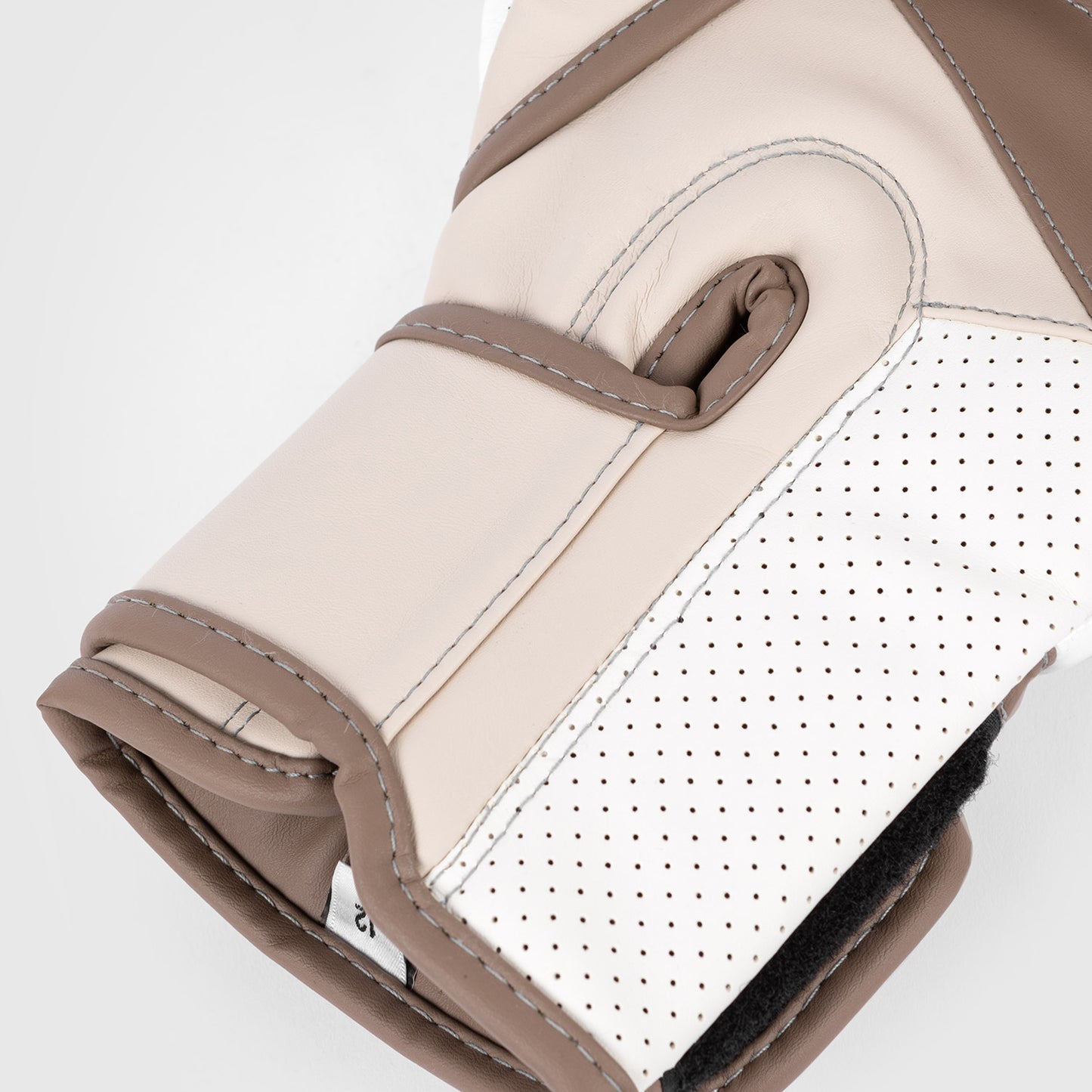 Venum Elite Evo 拳击手套–沙色