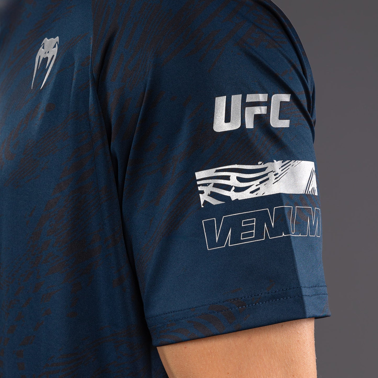 UFC Fusion by Venum Fight Week 男士 Dry Tech T恤 – 海洋蓝