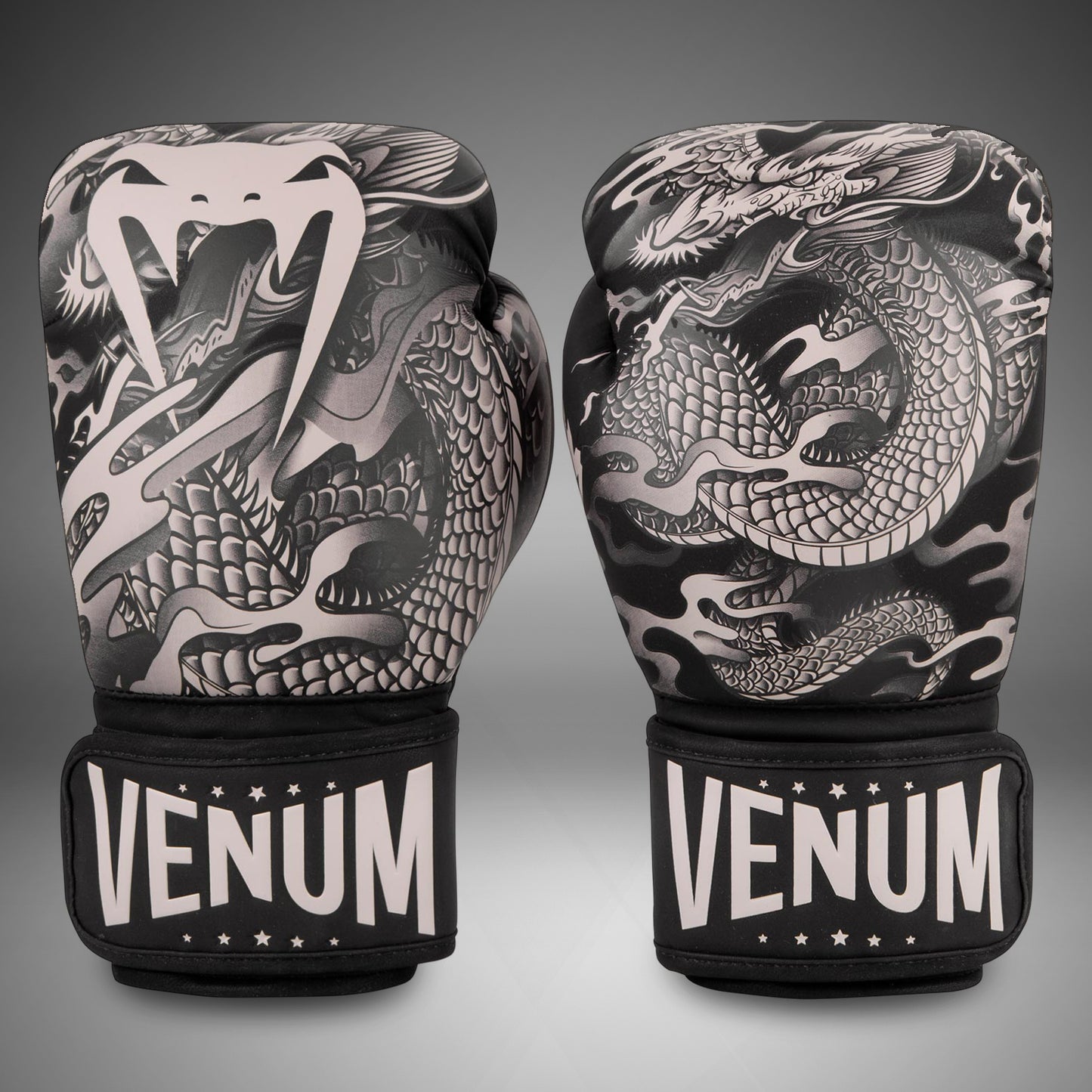 Venum Dragon's Flight 拳击手套