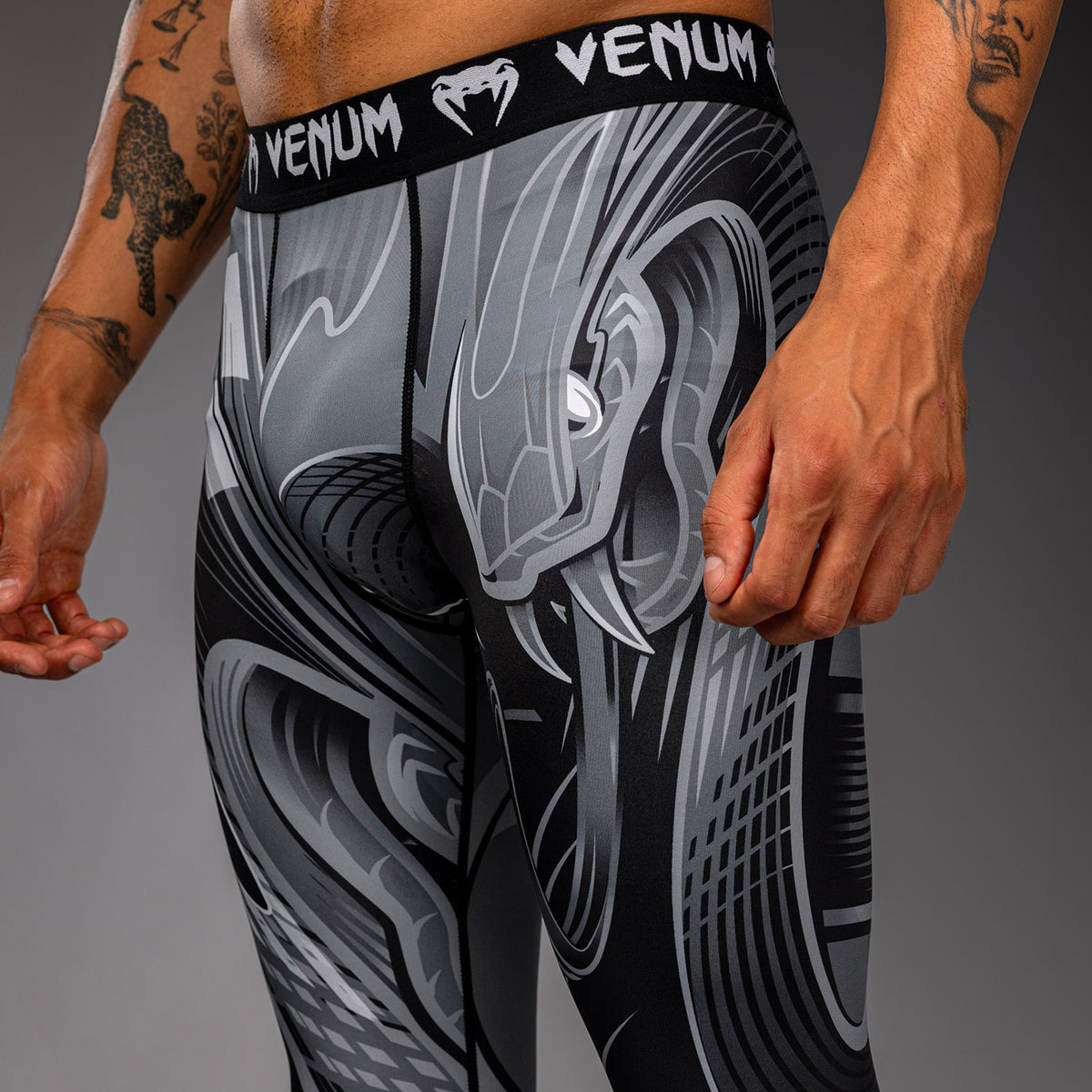 Venum Crimson Viper 2.0 压缩紧身裤 - 黑色/灰色