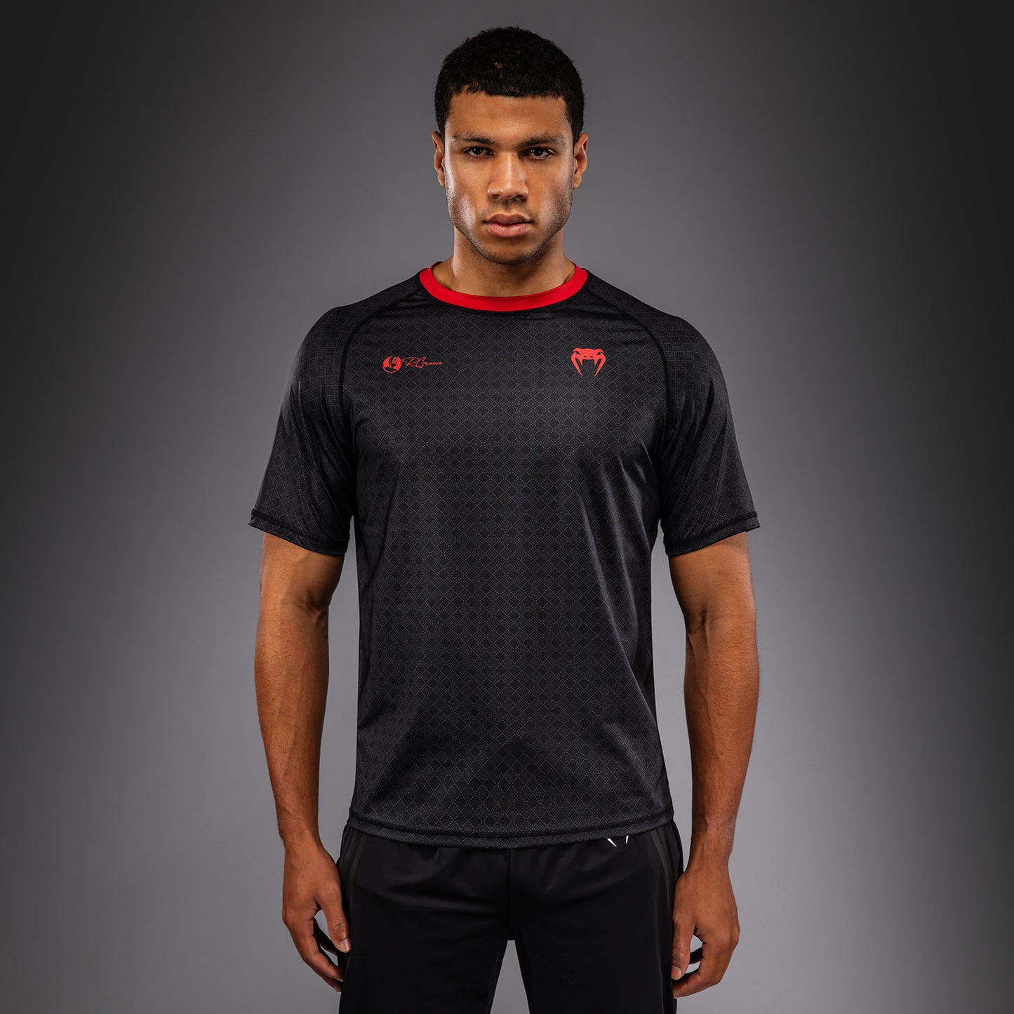 Venum X Roger Gracie Academy Dry Tech T恤 – 黑色/红色