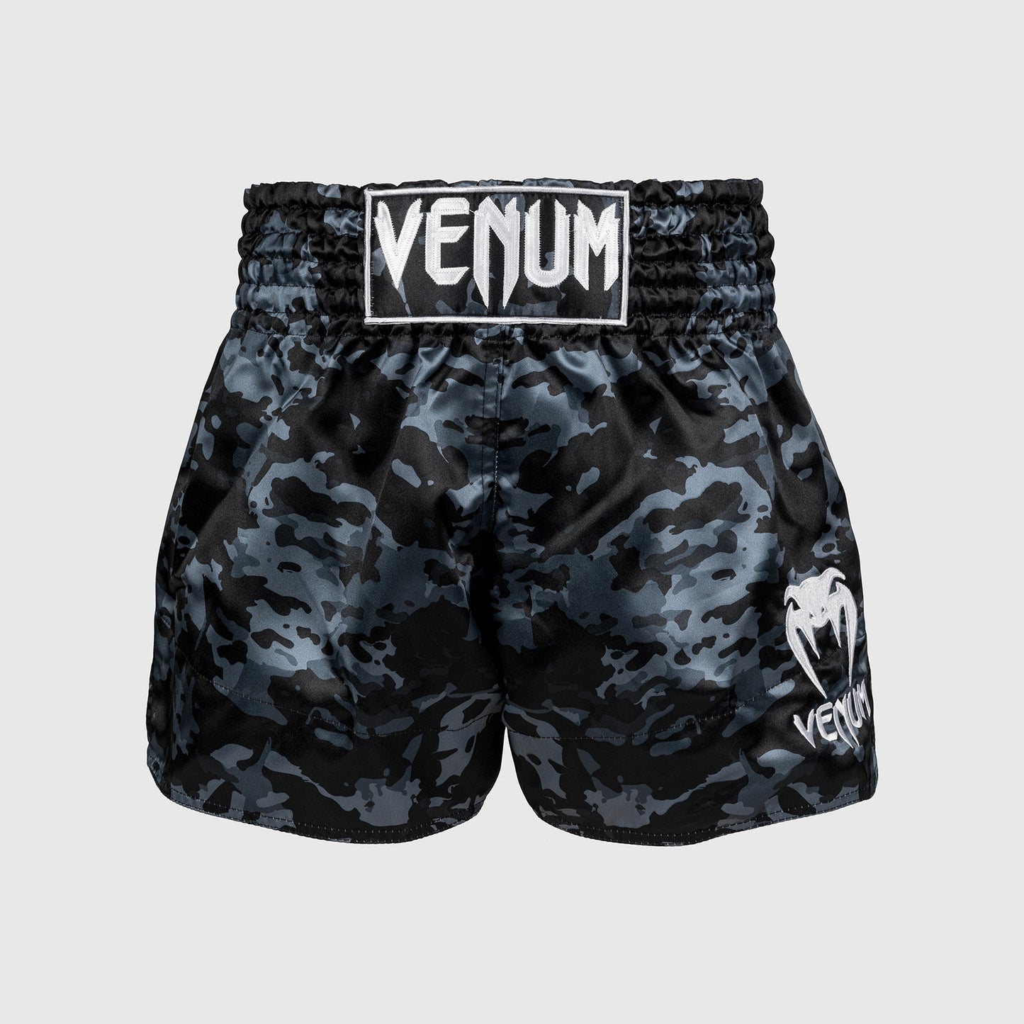 Venum Classic 泰拳短裤 – 深迷彩色