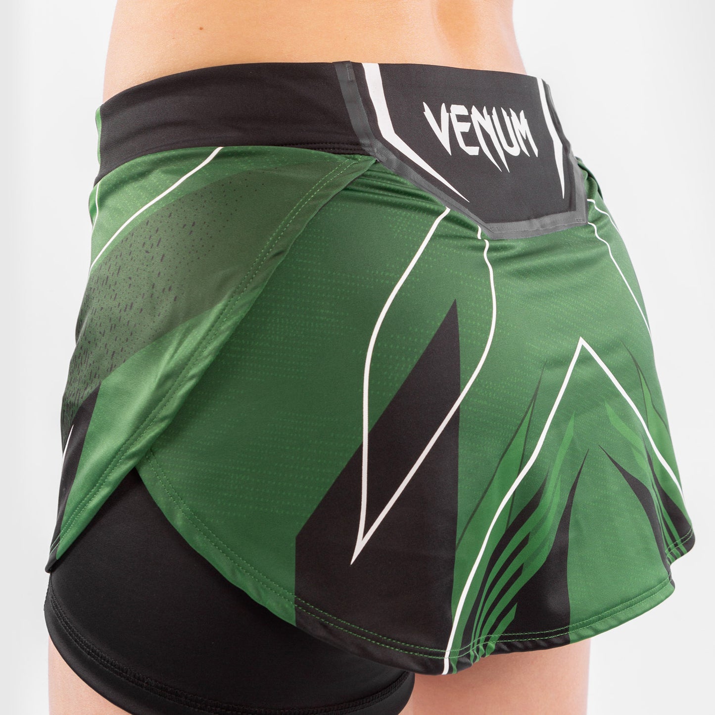 UFC Venum Authentic Fight Night 女士格斗短裙 – 绿色