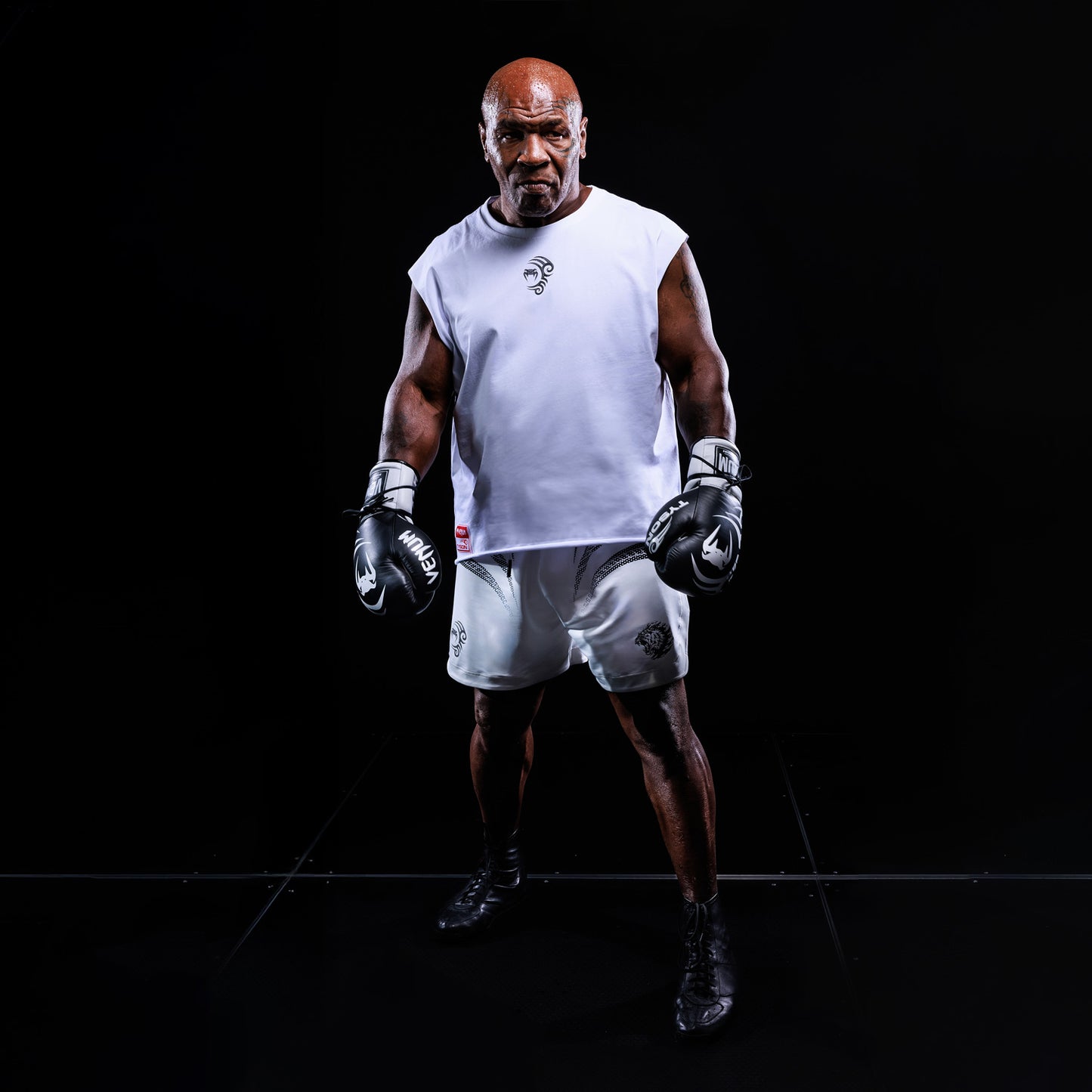 Venum x Mike Tyson: Tiger无袖T恤 – 纯白色
