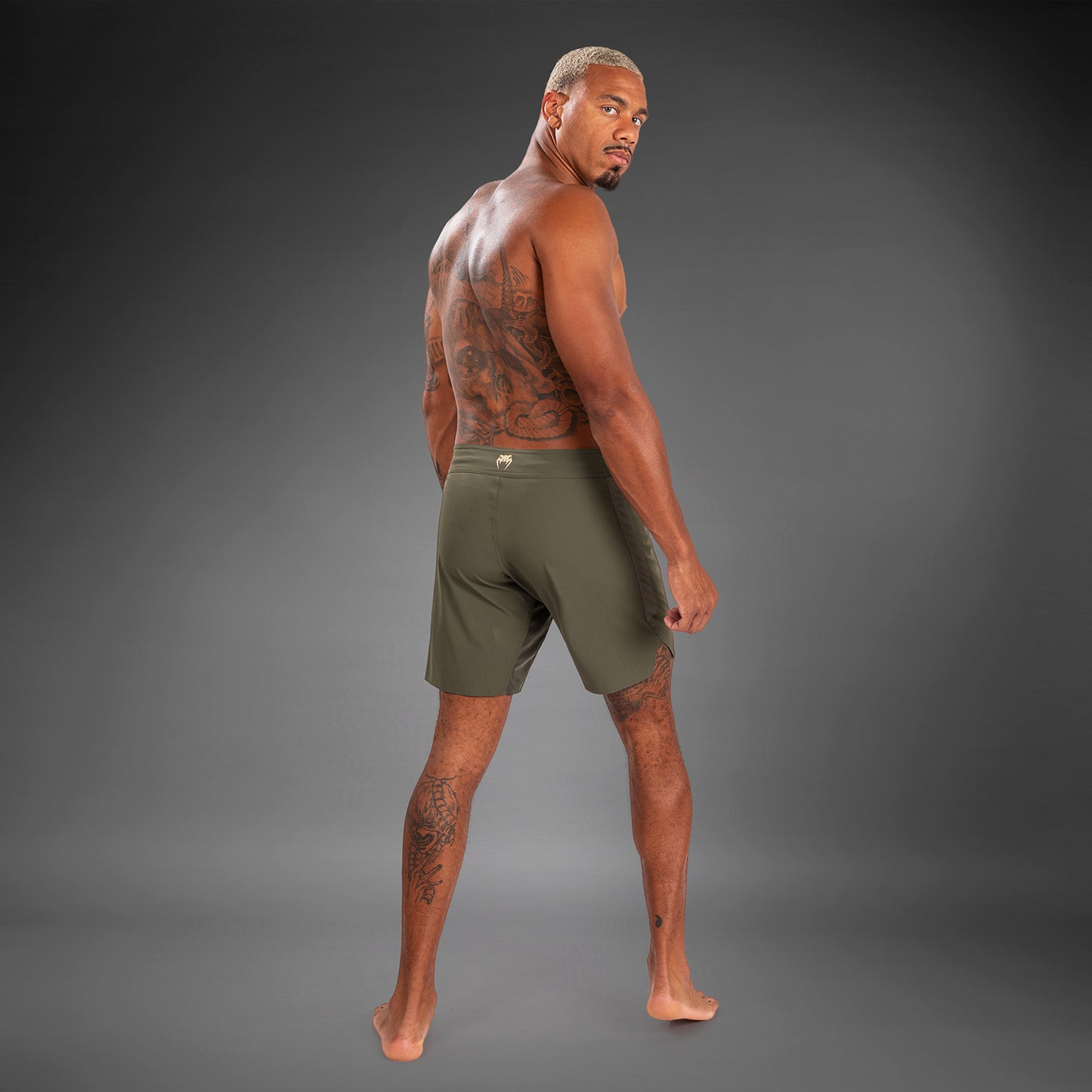 Venum Contender 男士格斗短裤 – 卡其色