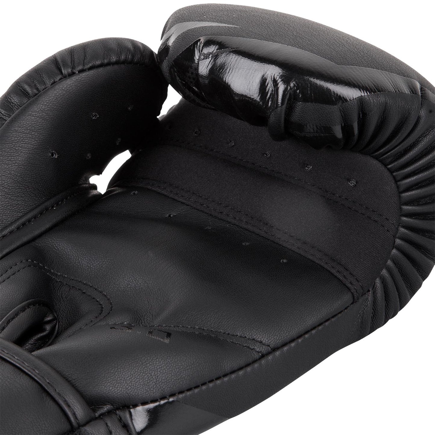 Venum Challenger 3.0 拳击手套–黑色