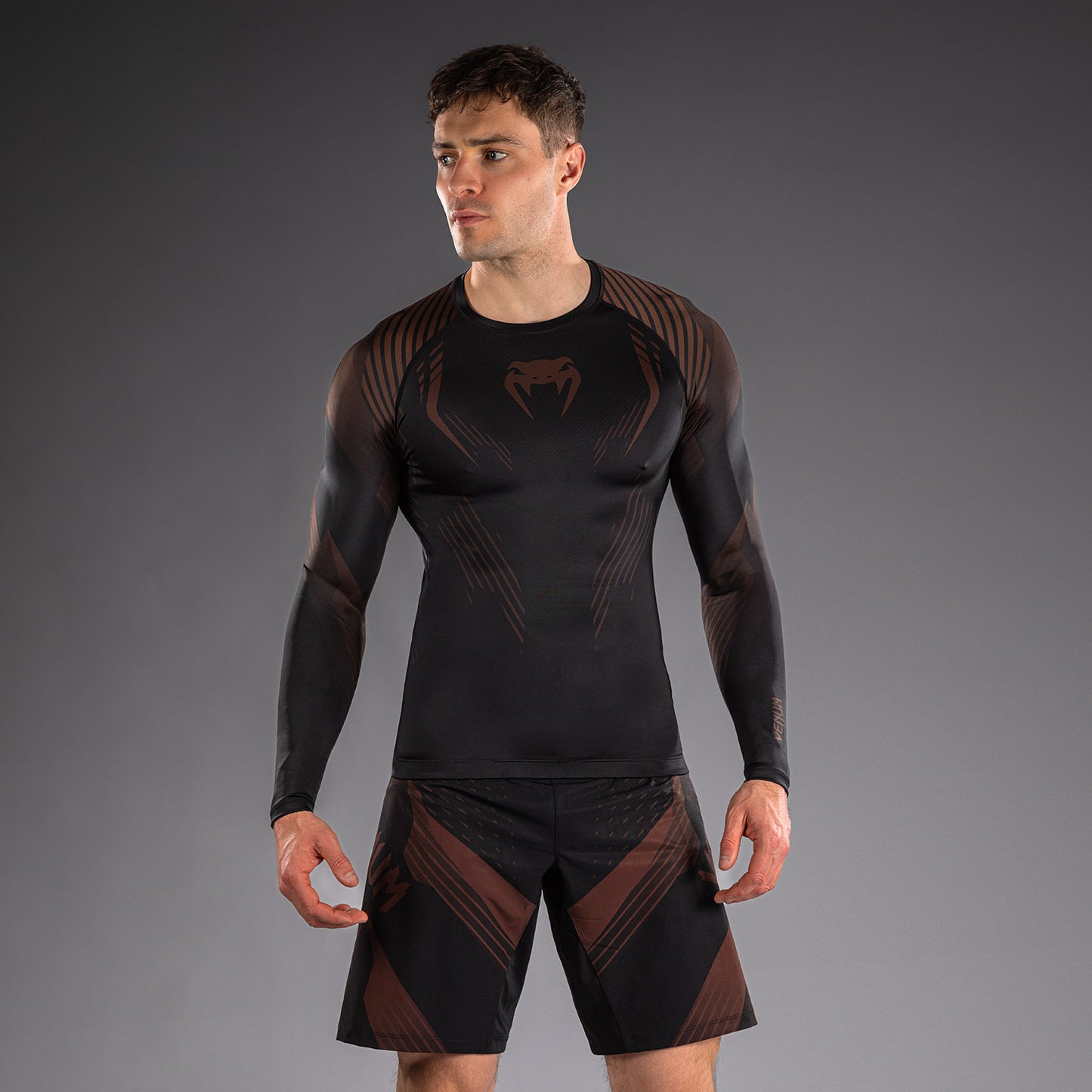 NO-GI 6.0 长袖紧身防磨衣 – 黑色/棕色