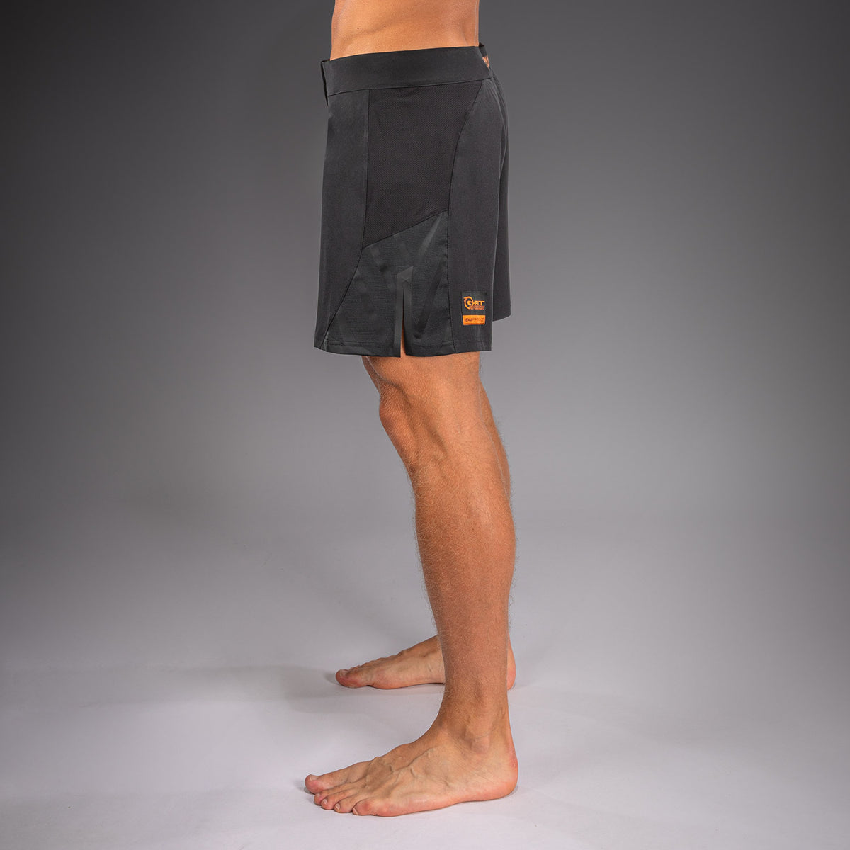 Venum G-Fit Revolution 格斗短裤 - 黑色/铜色