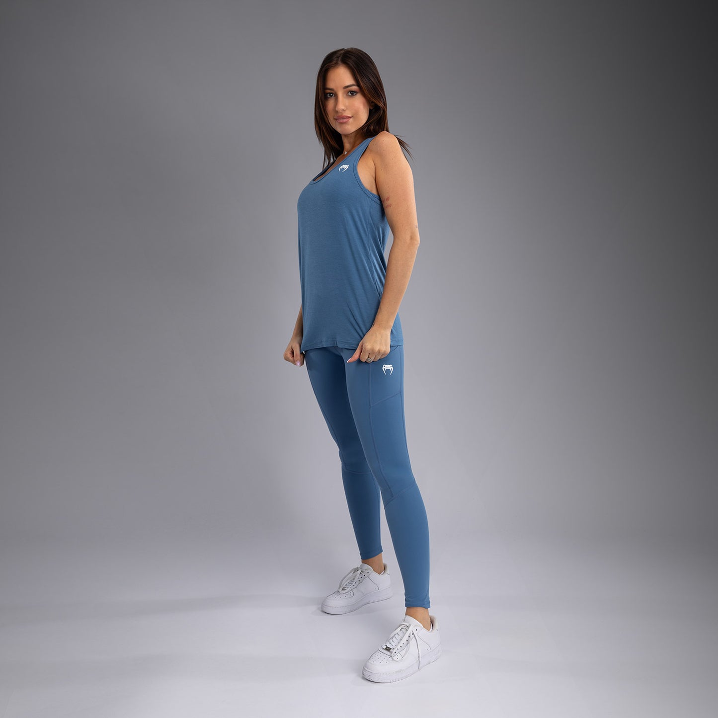 Venum Essential 女士背心 – 风暴蓝