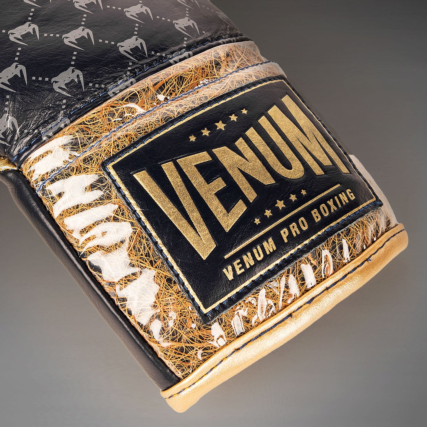Venum Coco Monogram Pro系带拳击手套 – 州蓝色