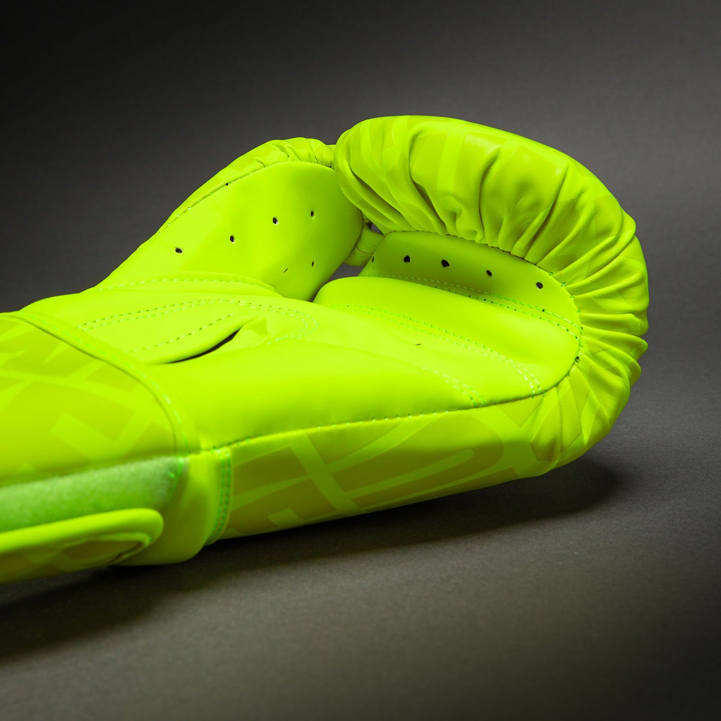 Venum Contender 1.5 XT 3D 拳击手套 – 荧光黄