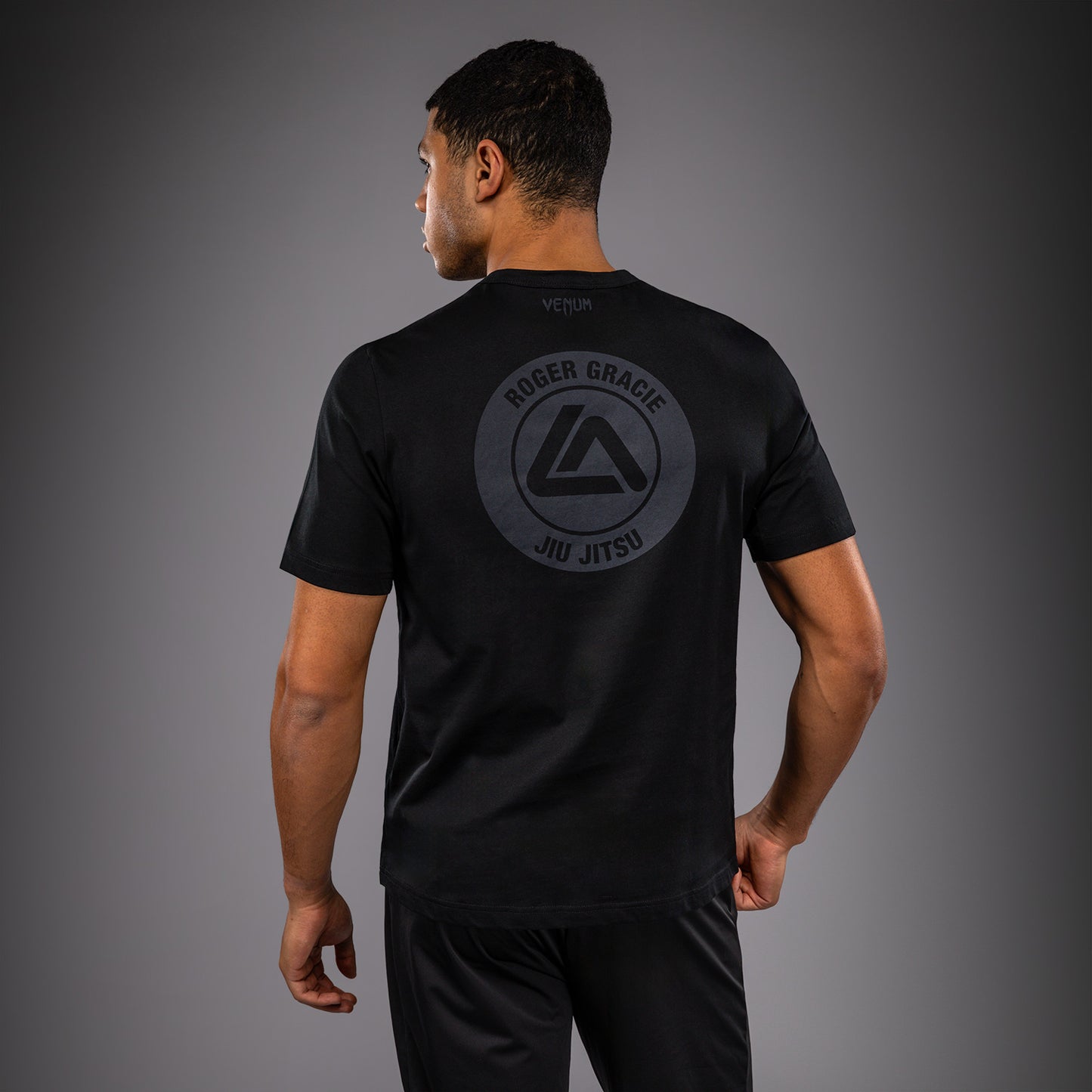 Venum X Roger Gracie Academy T恤 – 黑色