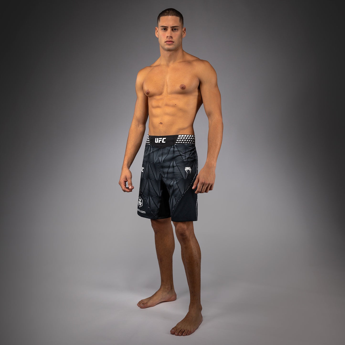 男士Venum UFC Zenith 黑色正品Fight Night长款格斗短裤