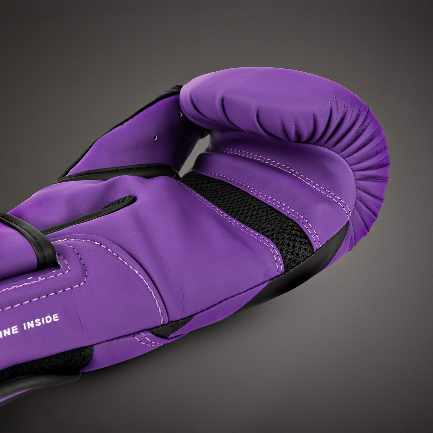 Venum Challenger 4.0 拳击手套 – 深紫色
