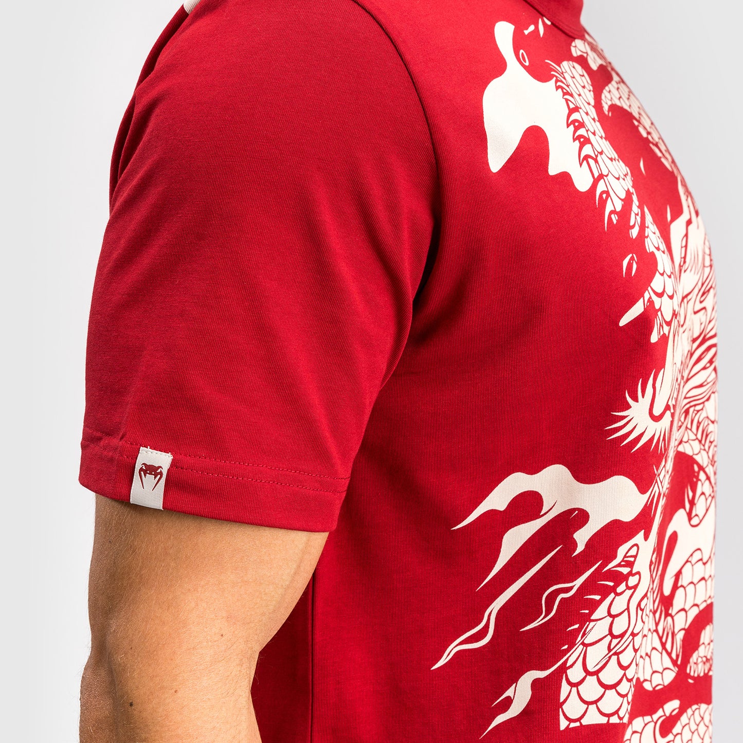 Venum Dragon’s Flight 男士款T恤 – 樱桃红/奶油白