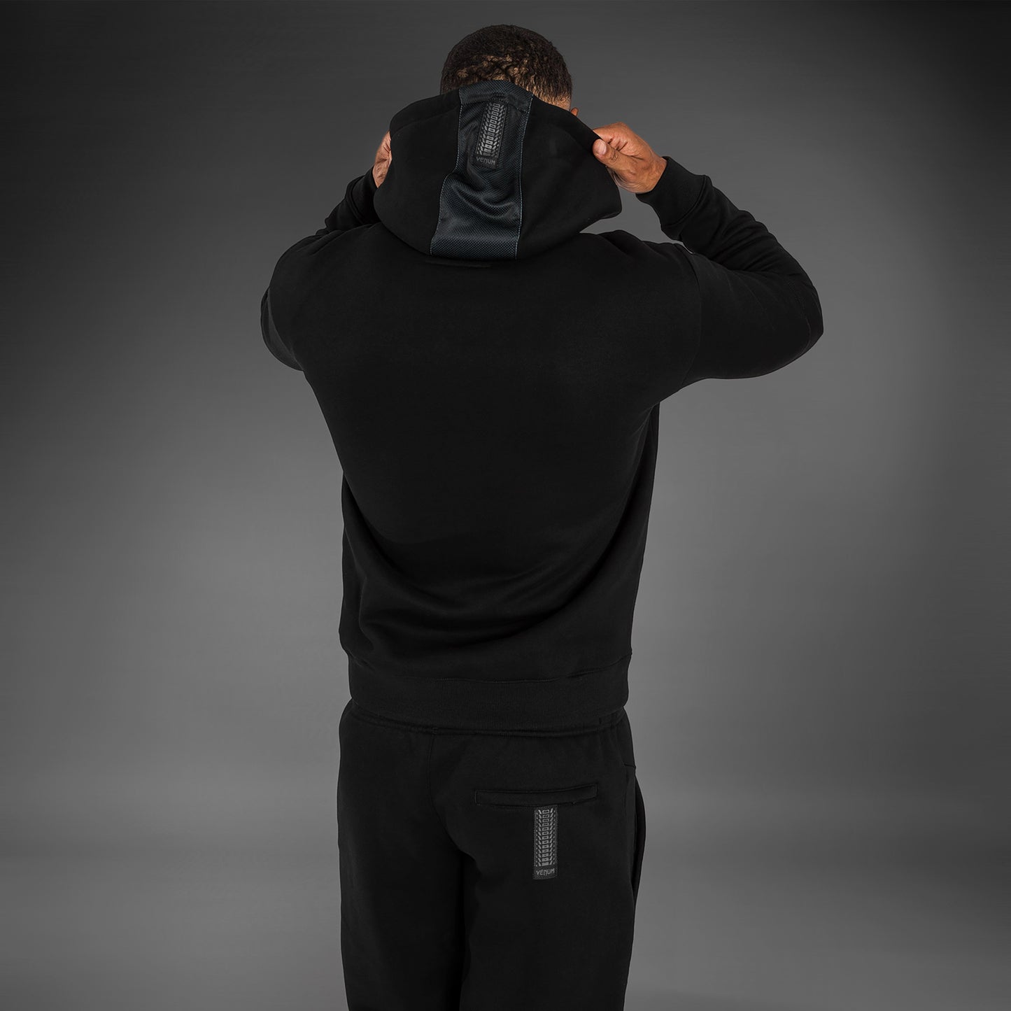 Venum Silent Power 连帽衫–黑色