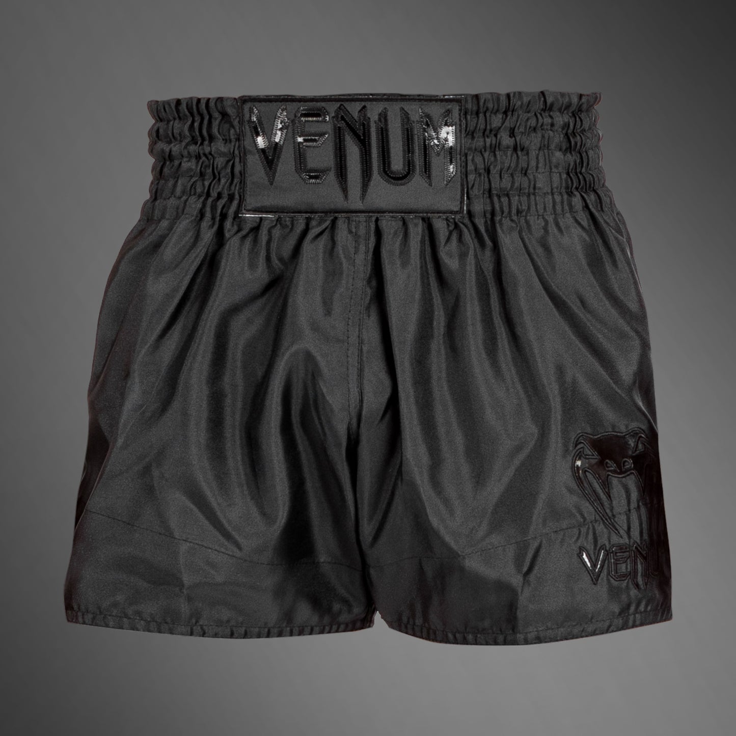 Muay Thai Shorts Classic Venum – 黑色/黑色
