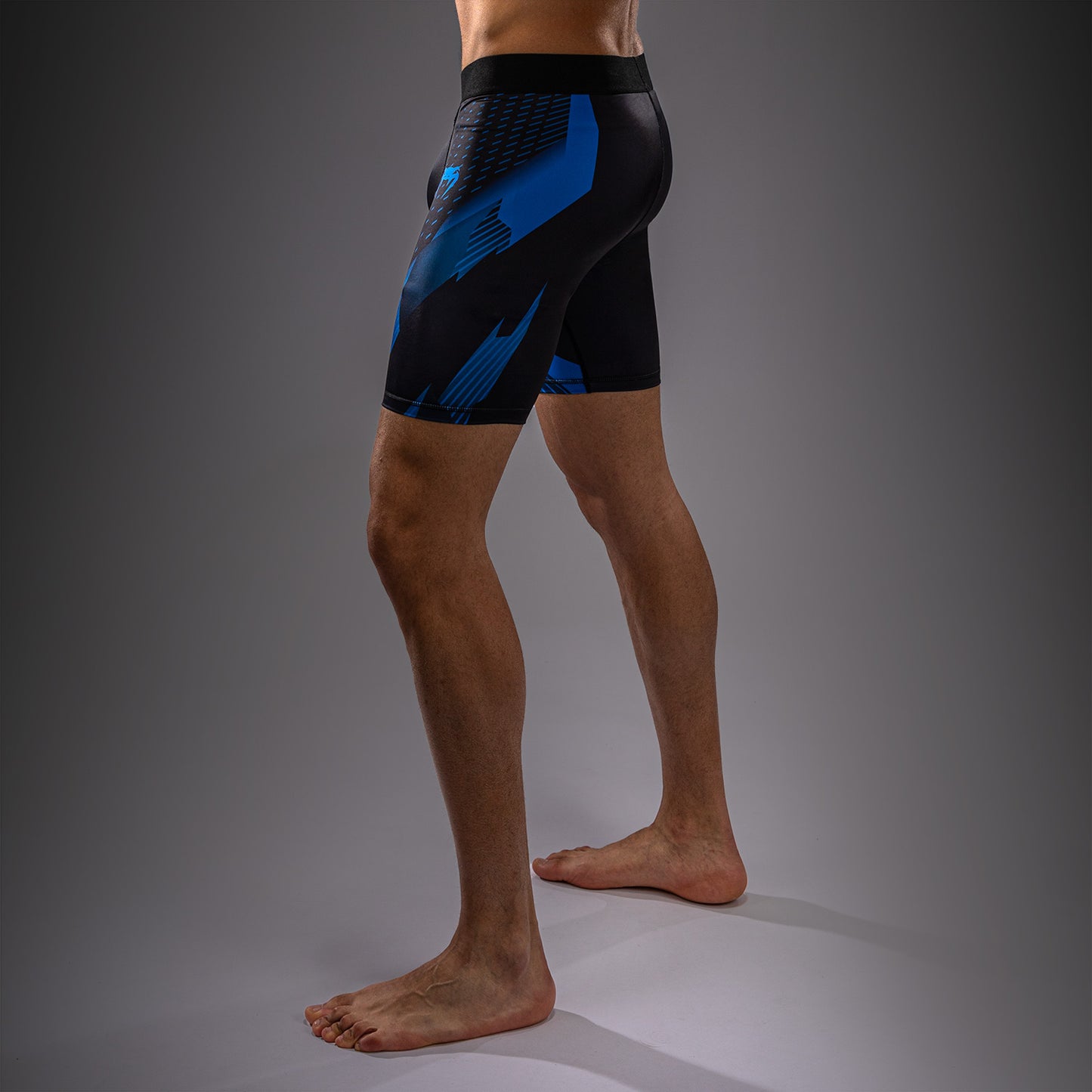 NO-GI 6.0 综合格斗短裤 – 黑色/蓝色