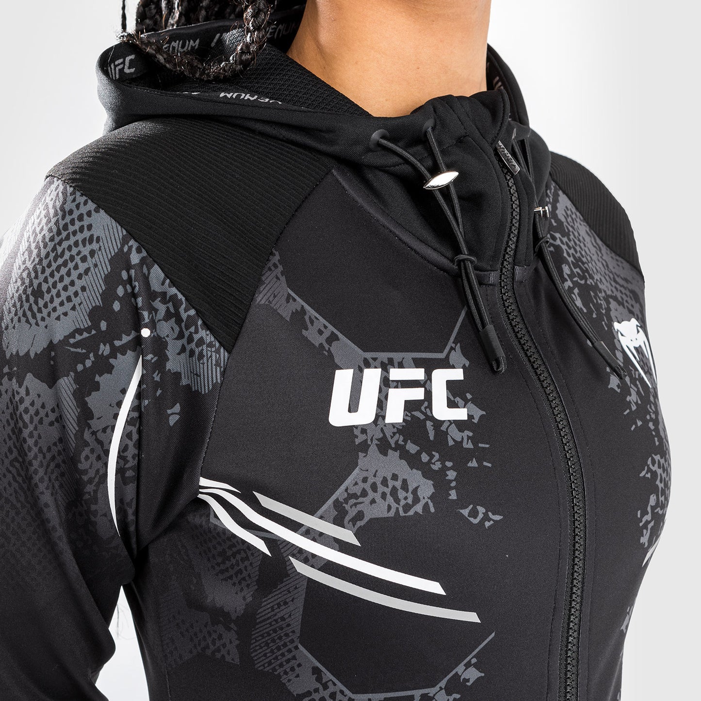 UFC Adrenaline by Venum Authentic Fight Night 女士款连帽衫 – 黑色