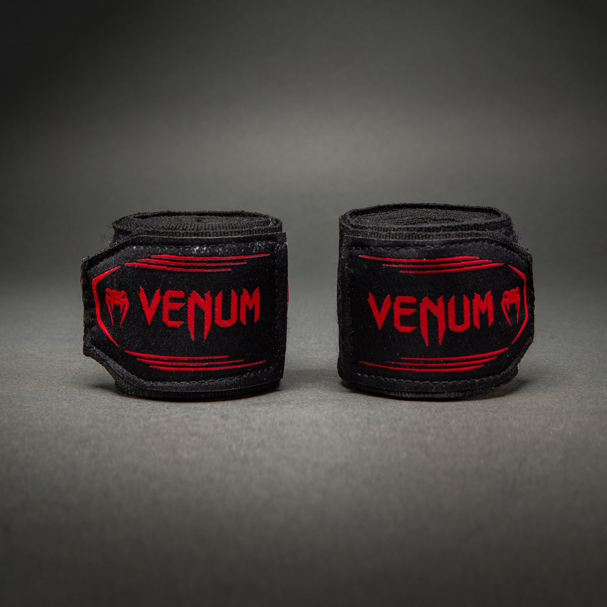Venum Kontact Evo Boxing 拳击绑带 - 黑色/红色