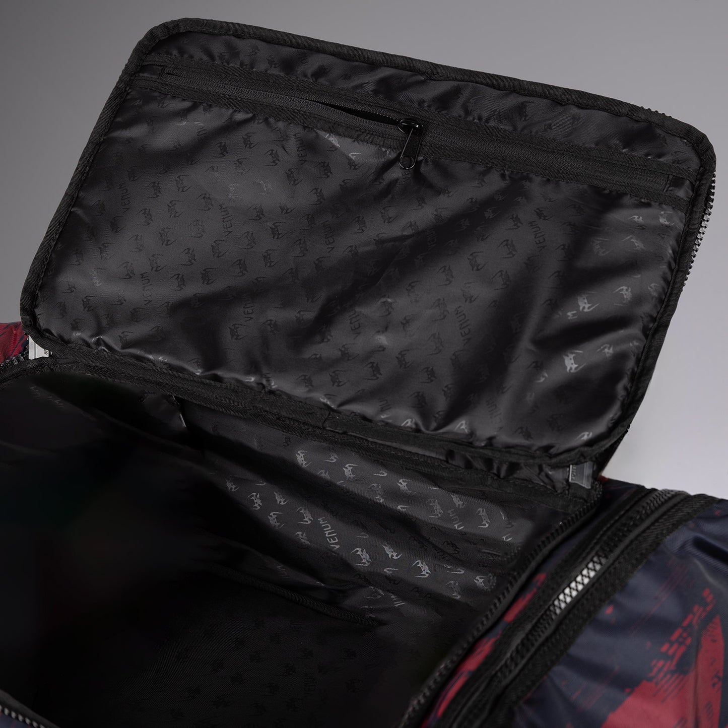 Unisex UFC Zenith by Venum 酒红色正品赛周装备包（48L）