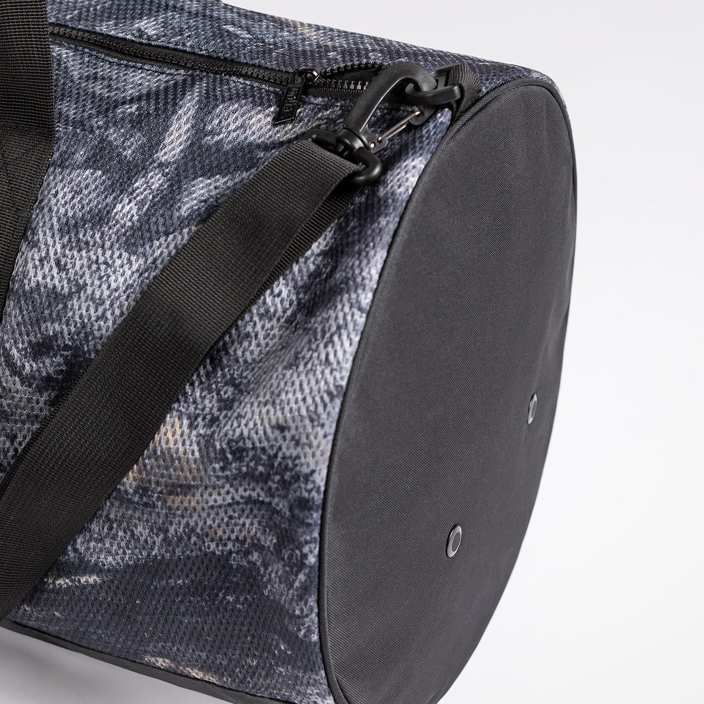 Venum Laser XT Realtree 运动包 – 深迷彩色/灰色